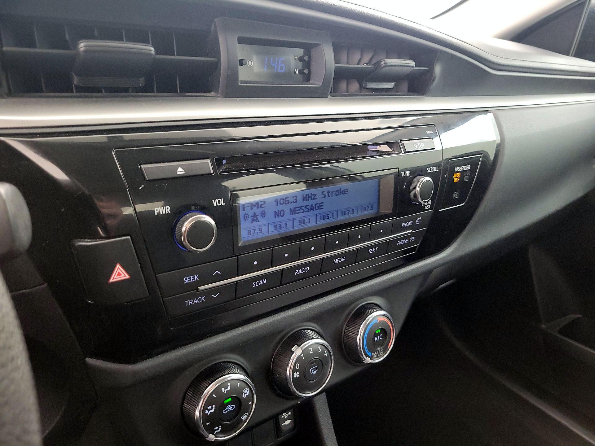 Thumbnail: 2015 Toyota Corolla - 14