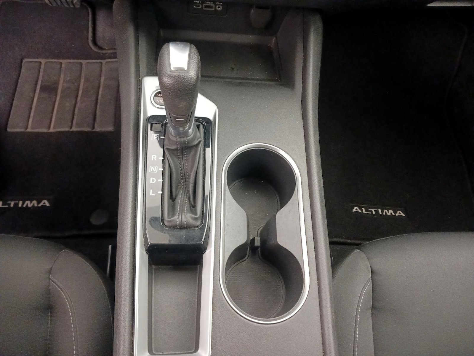 2022 Nissan Altima SV - Photo 18
