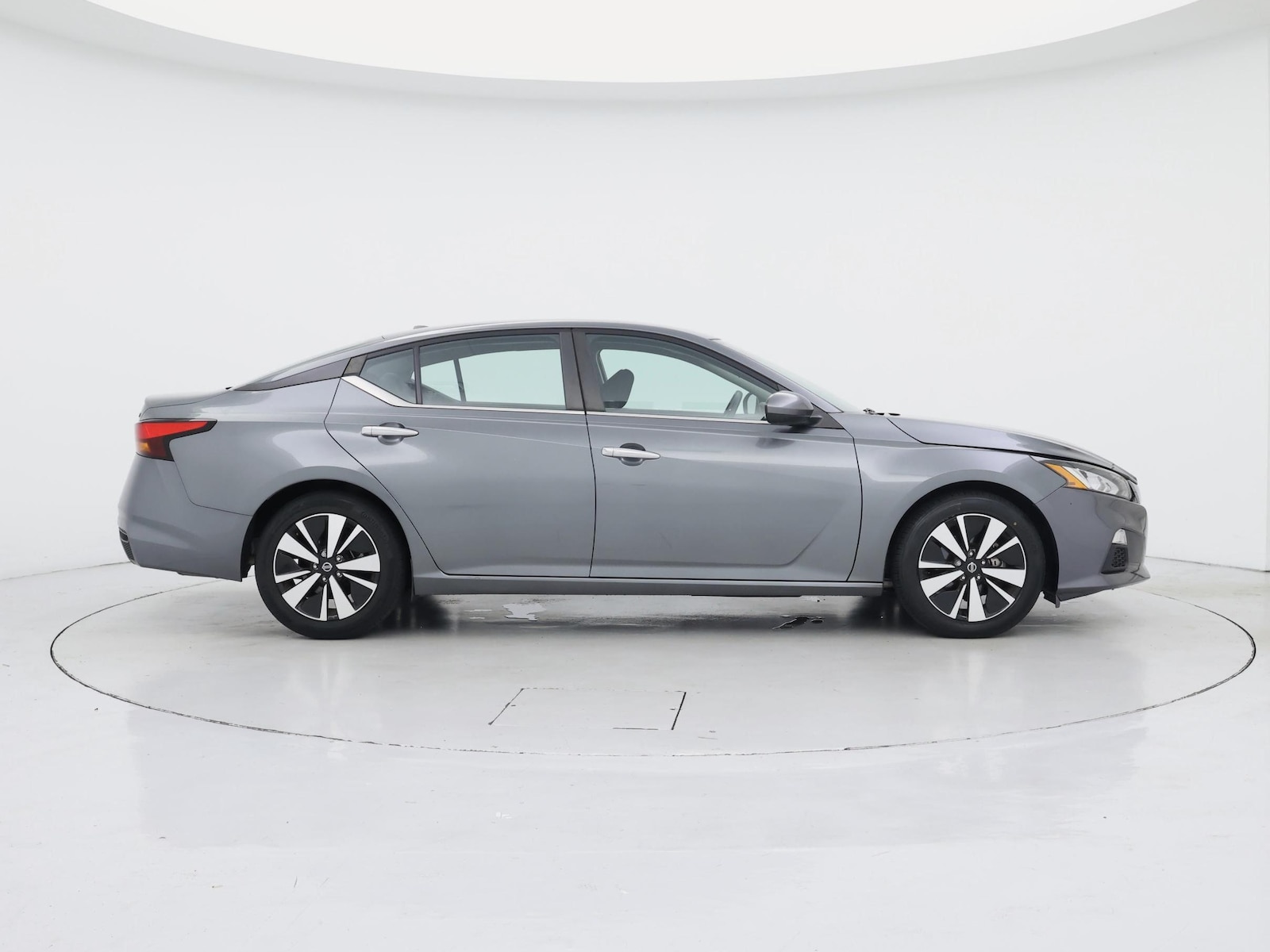 2022 Nissan Altima SV - Photo 8