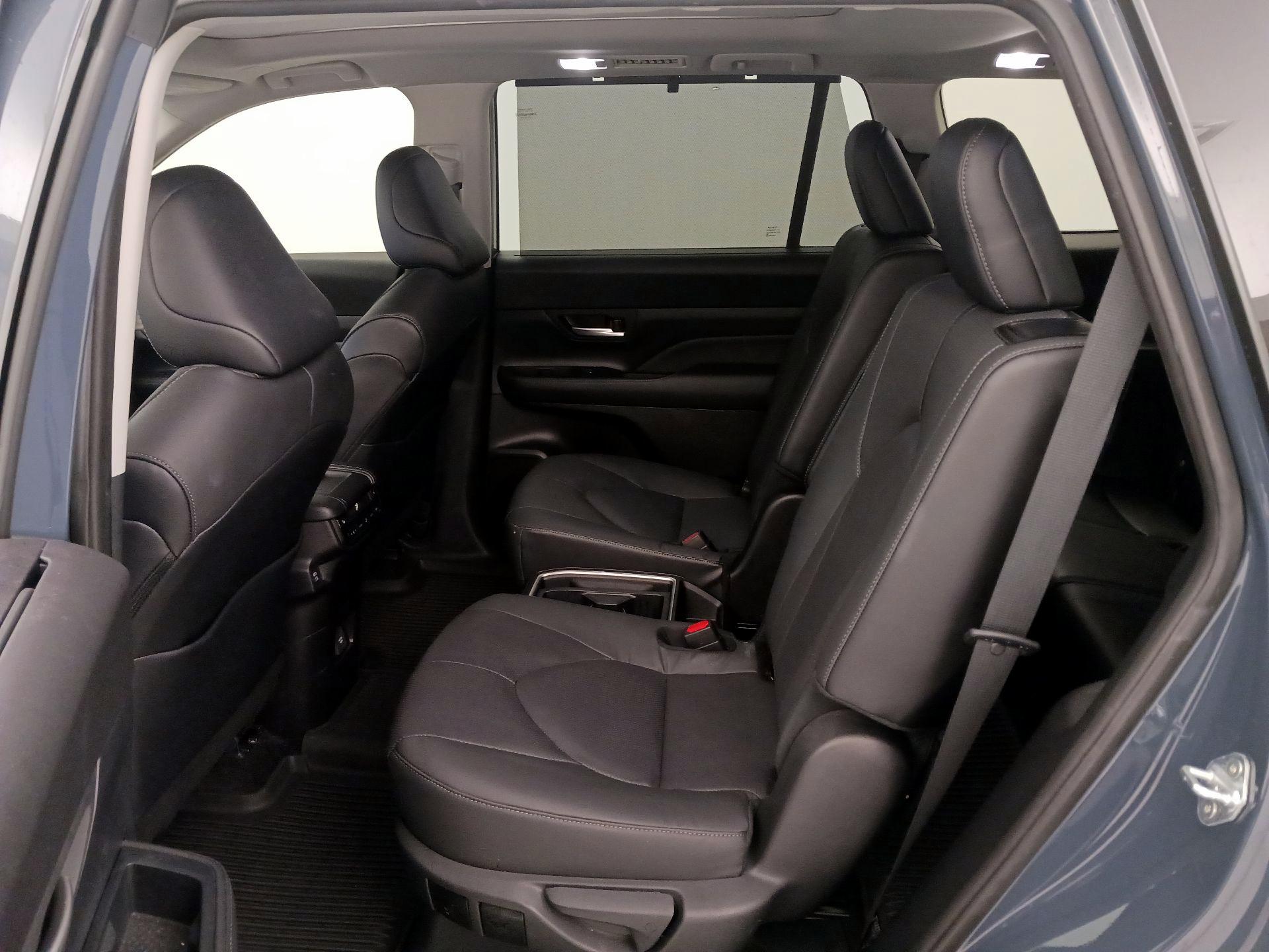 Thumbnail: 2024 Toyota Grand Highlander - 20