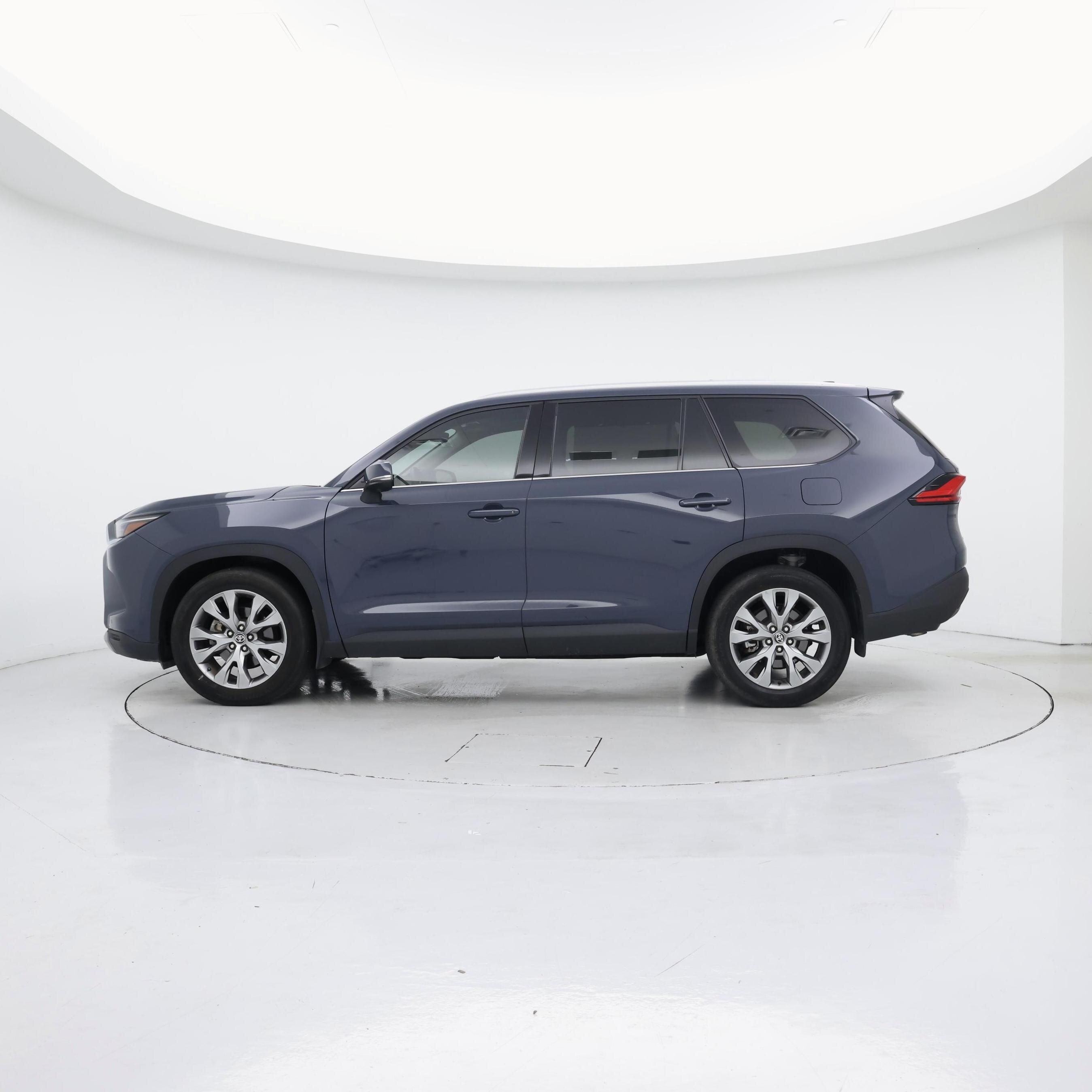 Thumbnail: 2024 Toyota Grand Highlander - 3