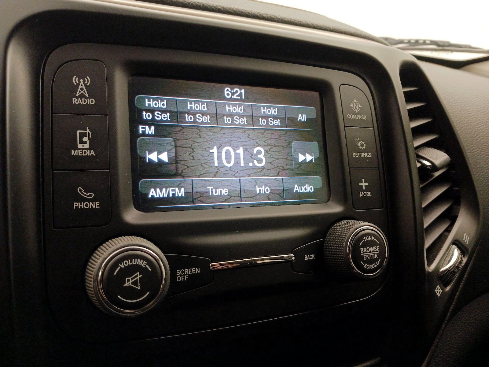 2017 Jeep Cherokee Sport Altitude - Photo 15