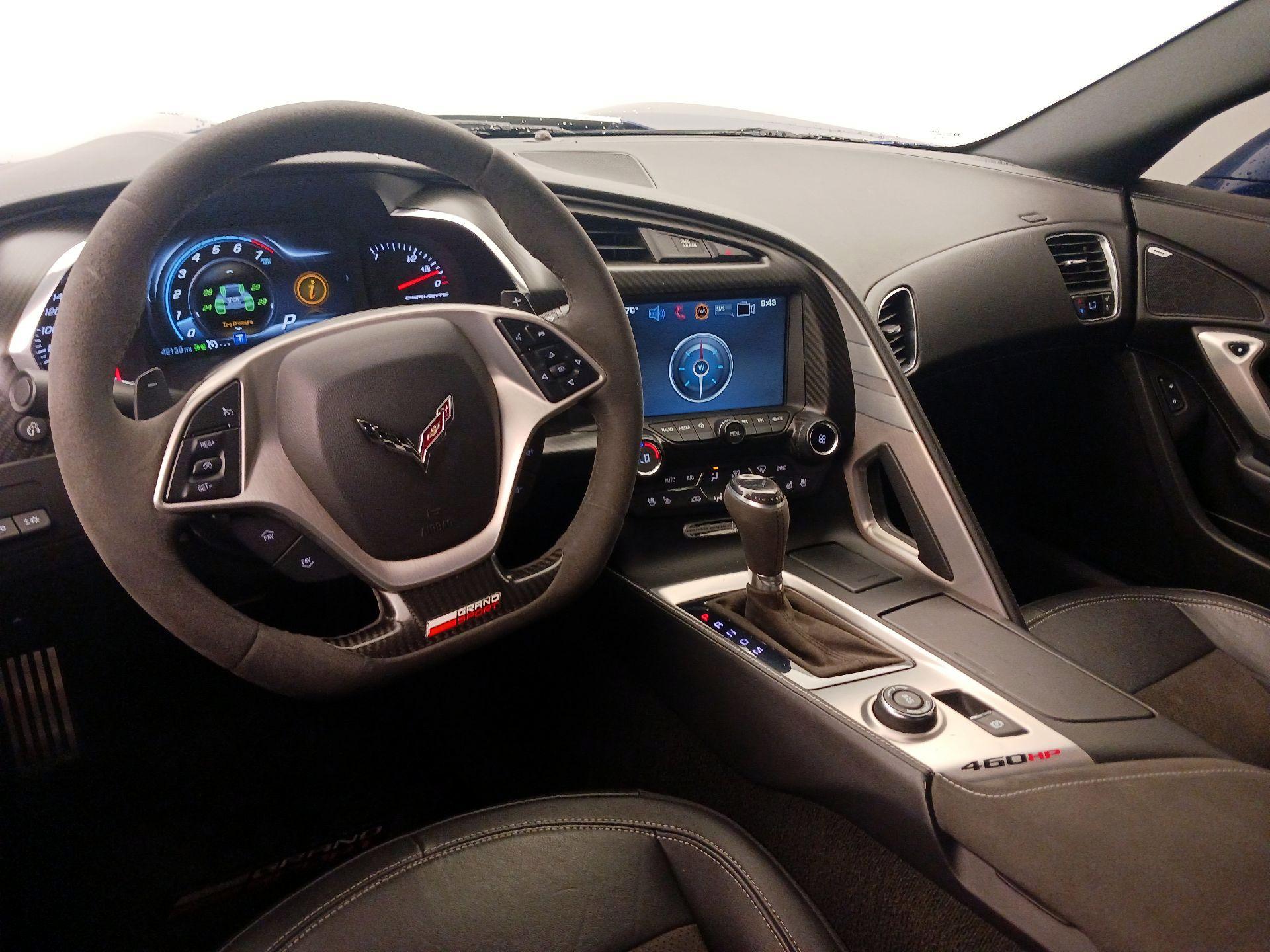 Thumbnail: 2017 Chevrolet Corvette - 9