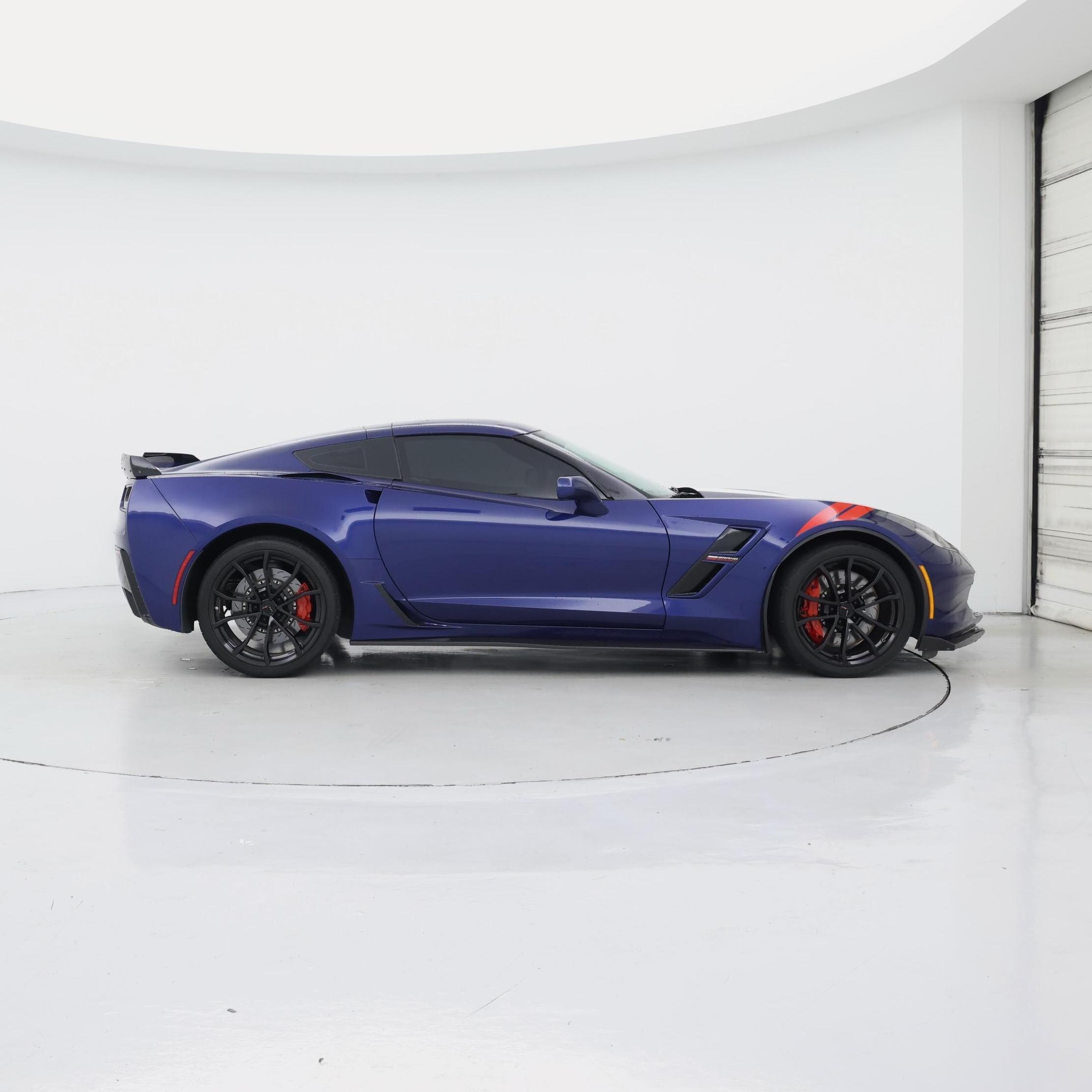 Thumbnail: 2017 Chevrolet Corvette - 7