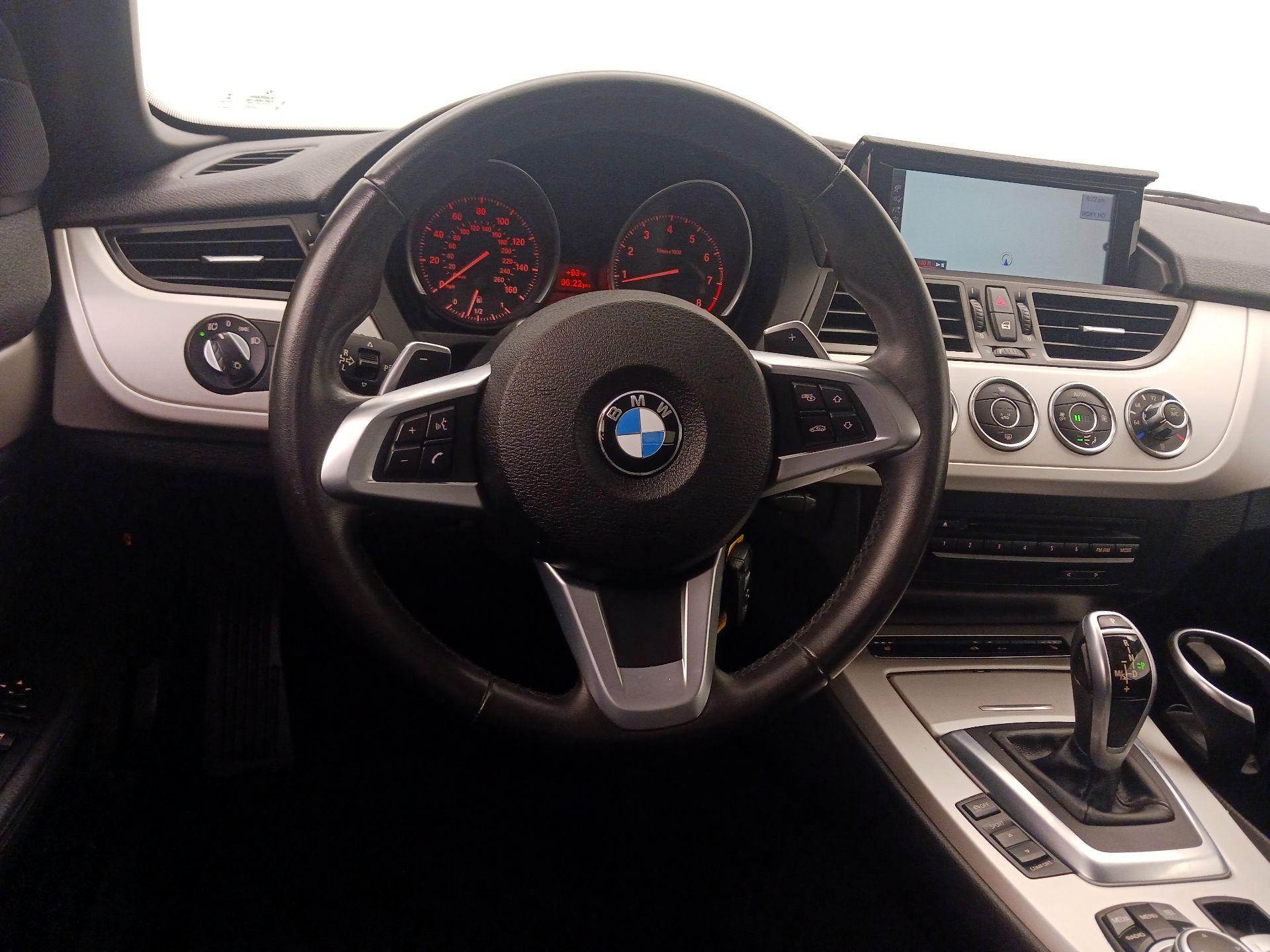 Thumbnail: 2015 BMW Z4 - 10