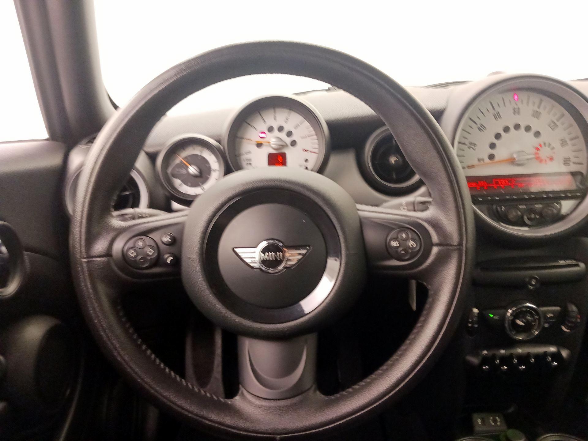 Thumbnail: 2015 MINI Cooper - 10