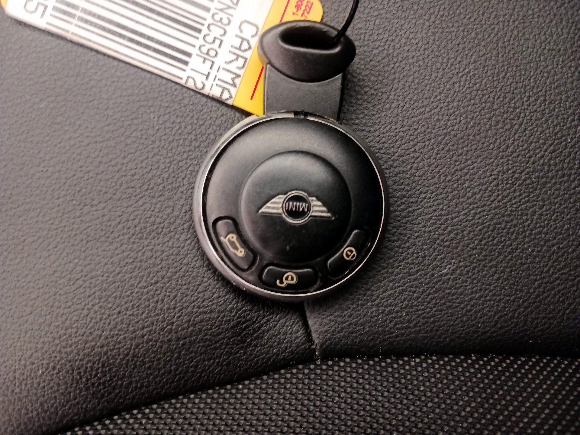 Thumbnail: 2015 MINI Cooper - 20
