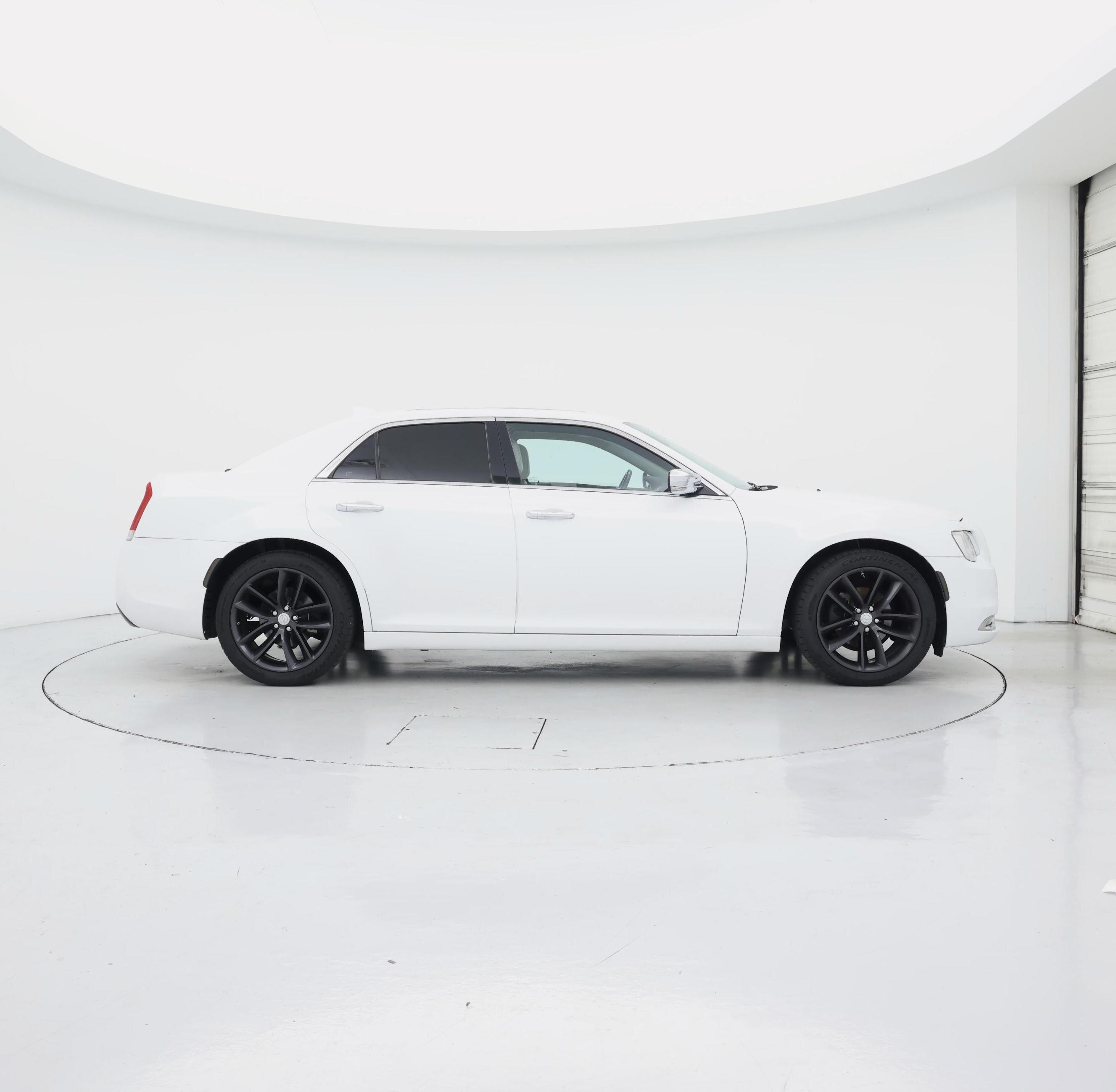 Thumbnail: 2015 Chrysler 300 - 7