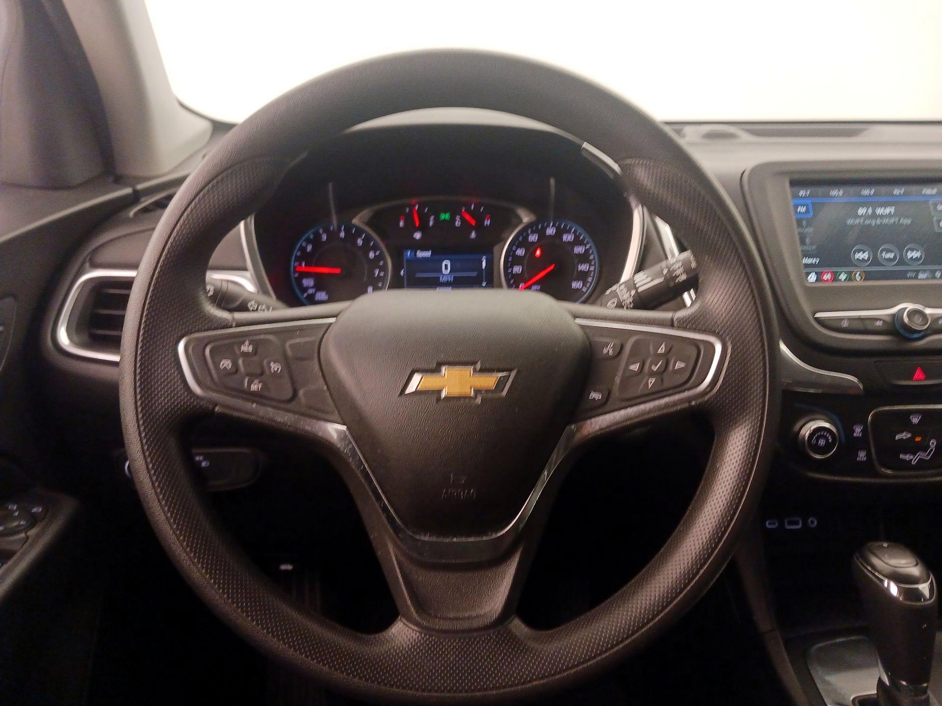 Thumbnail: 2019 Chevrolet Equinox - 10