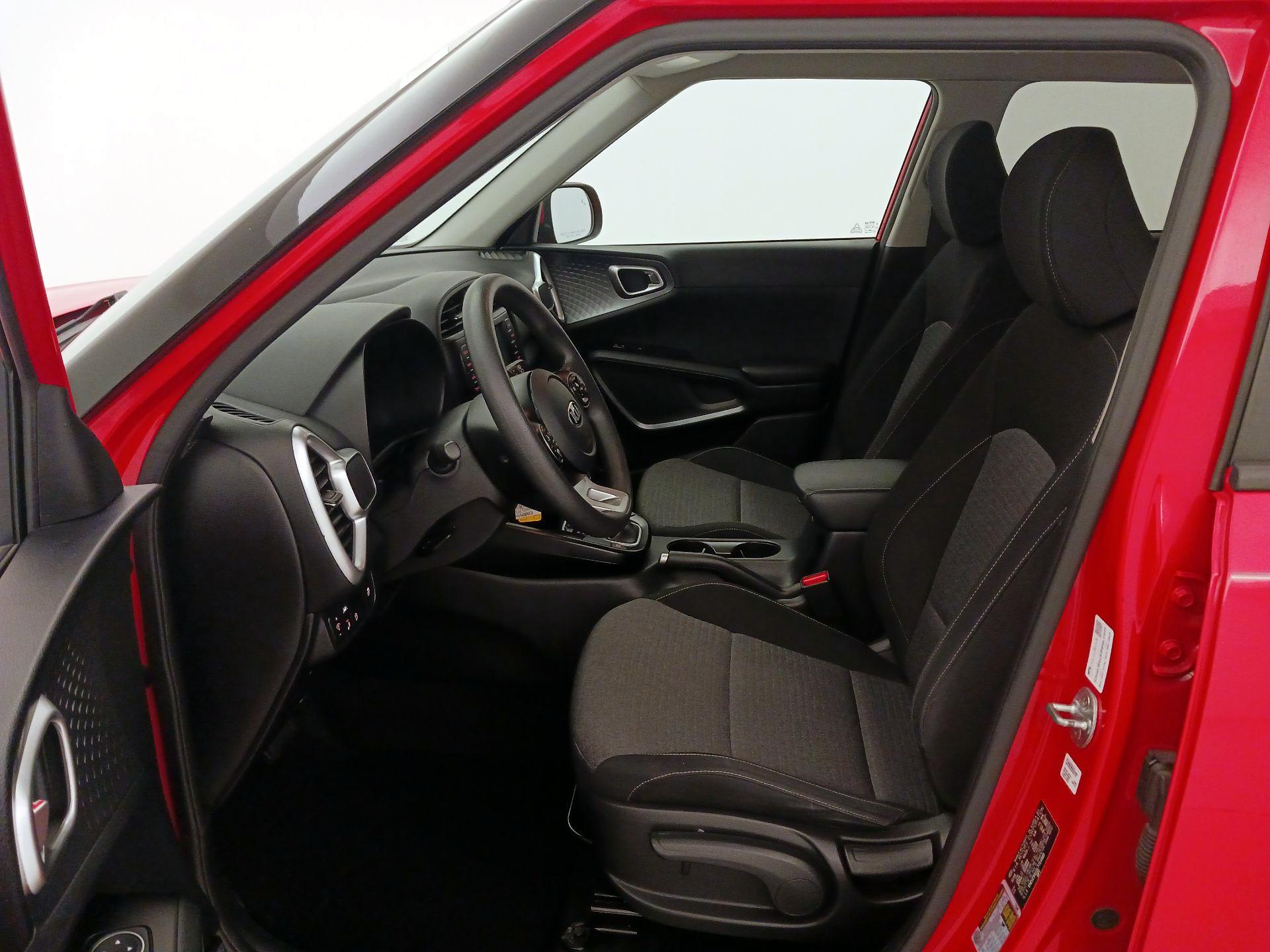 Thumbnail: 2020 Kia Soul - 11