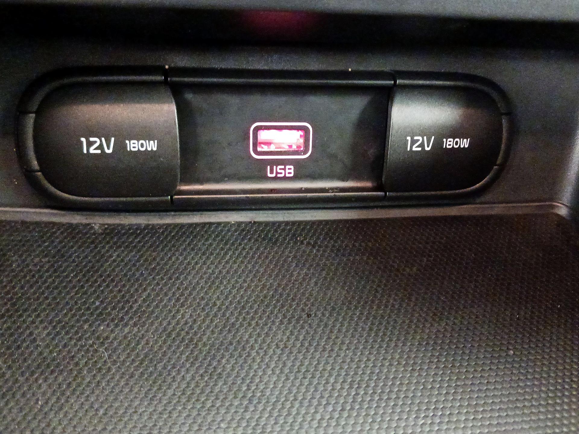 Thumbnail: 2020 Kia Soul - 18