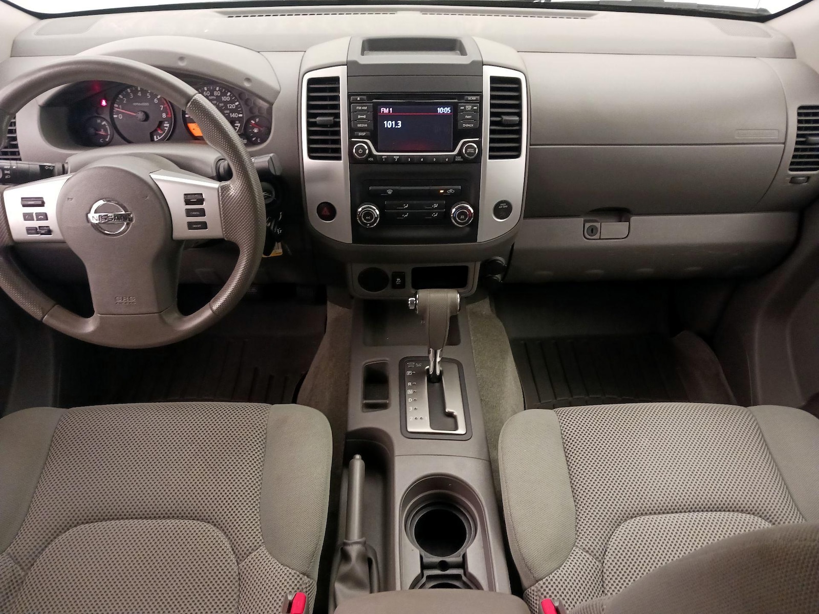 2016 Nissan Frontier SV - Photo 10