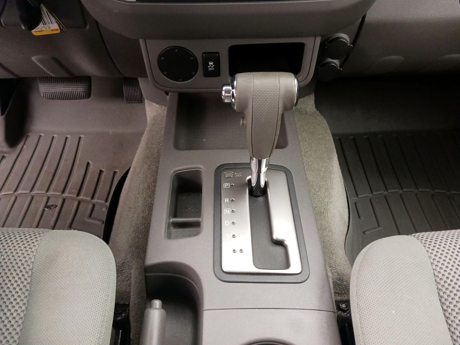 2016 Nissan Frontier SV - Photo 17