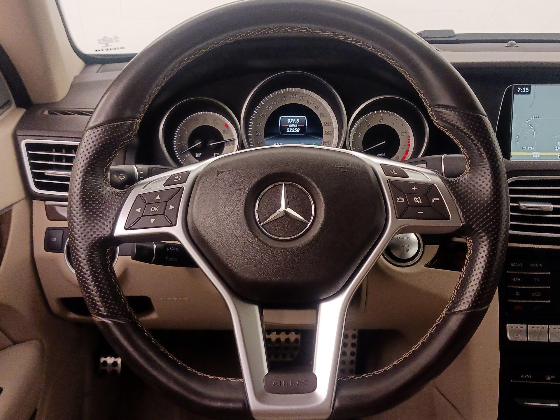 Thumbnail: 2017 Mercedes-Benz E-Class - 10