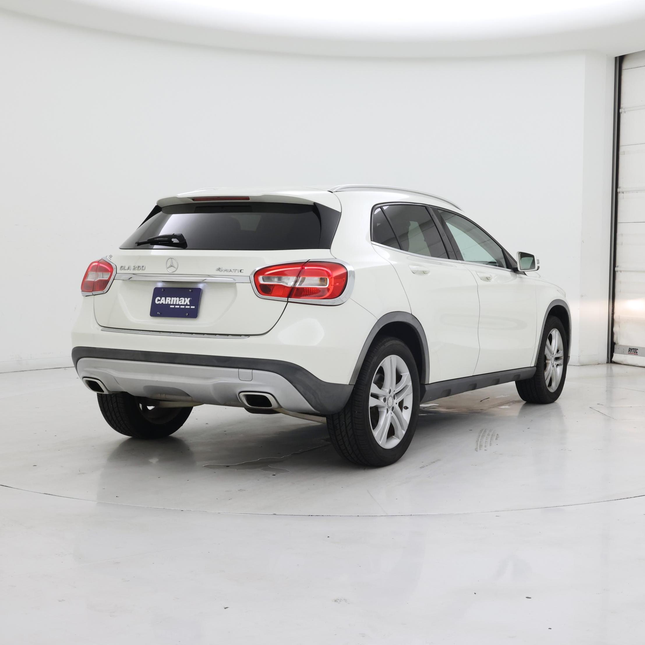 Thumbnail: 2015 Mercedes-Benz GLA - 8