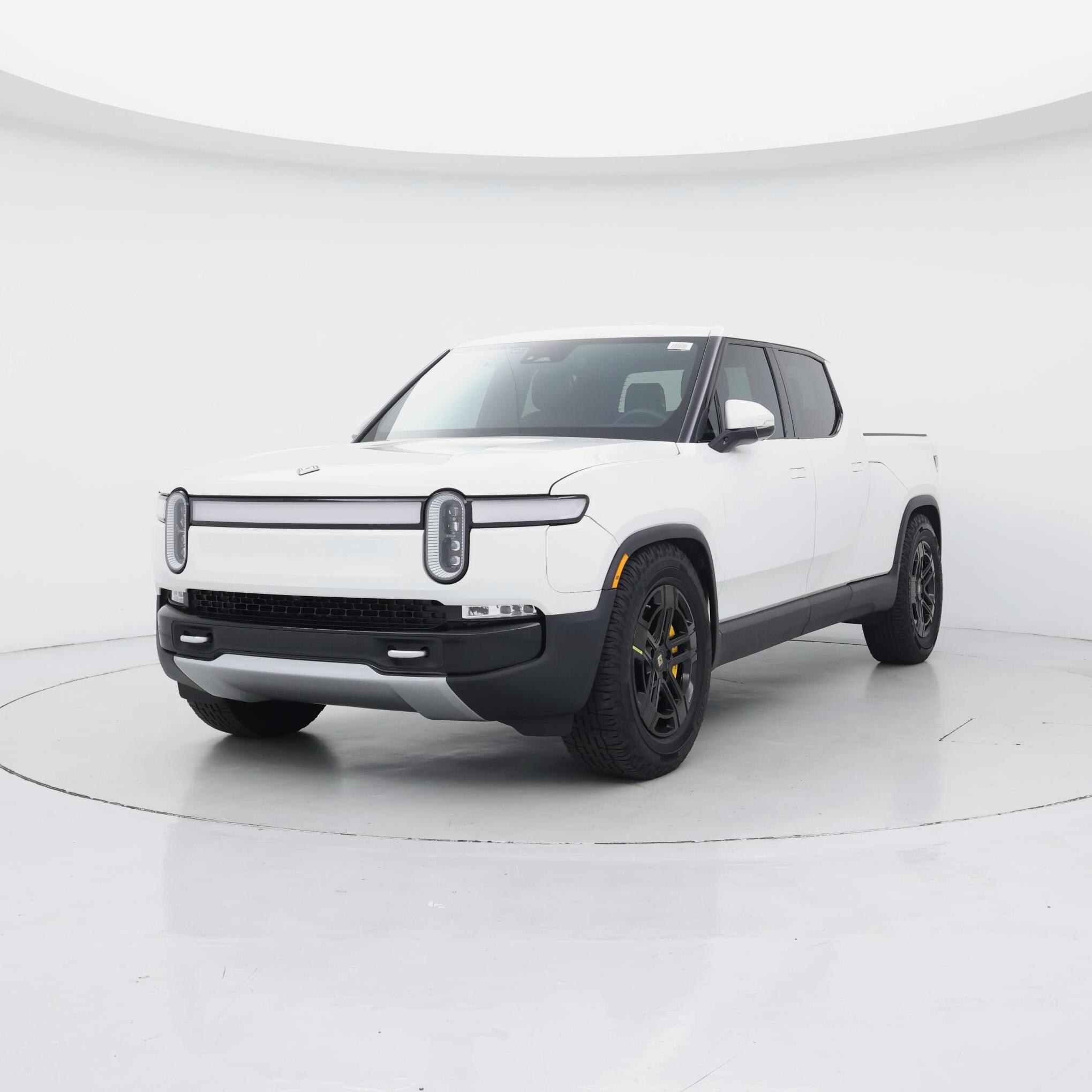 Thumbnail: 2023 Rivian R1T - 4