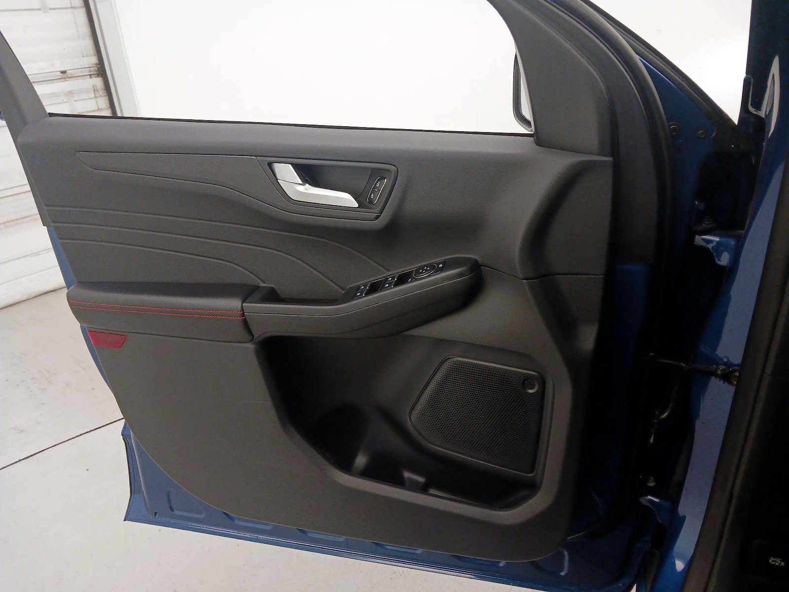 2023 Ford Escape ST-Line - Photo 13