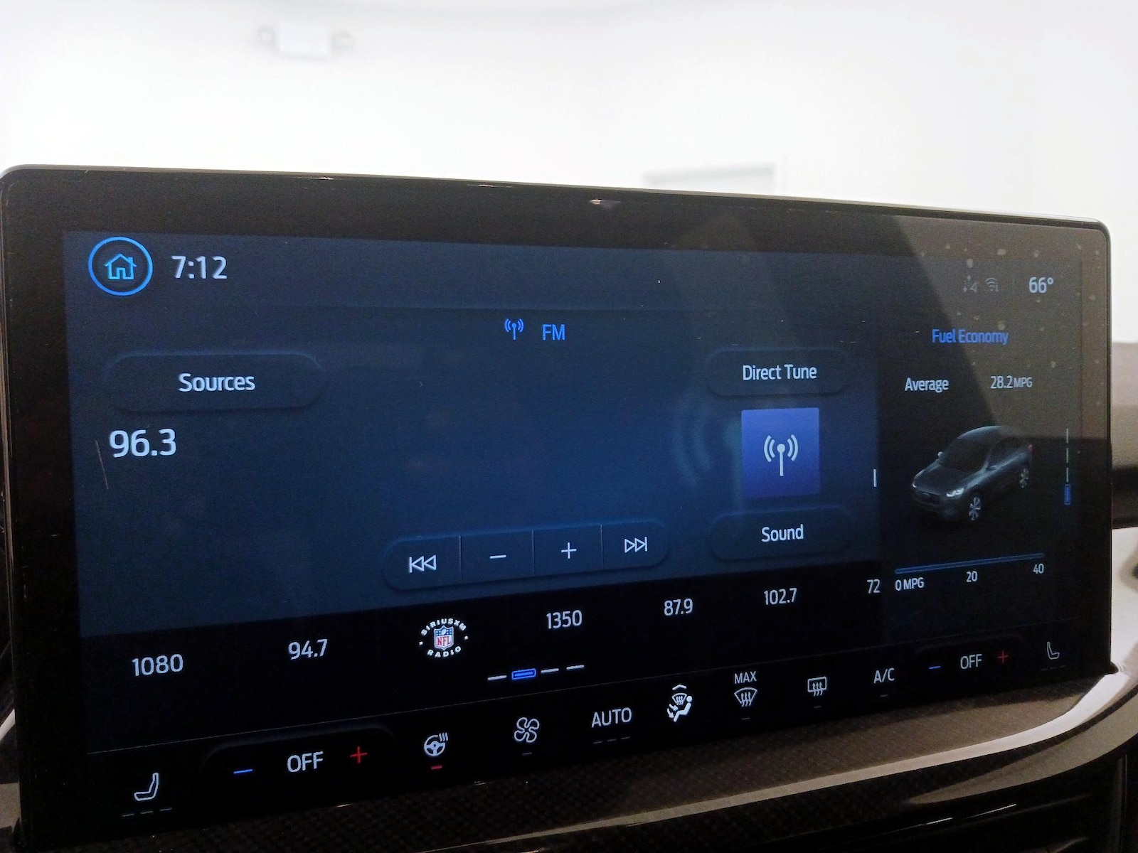 2023 Ford Escape ST-Line - Photo 17