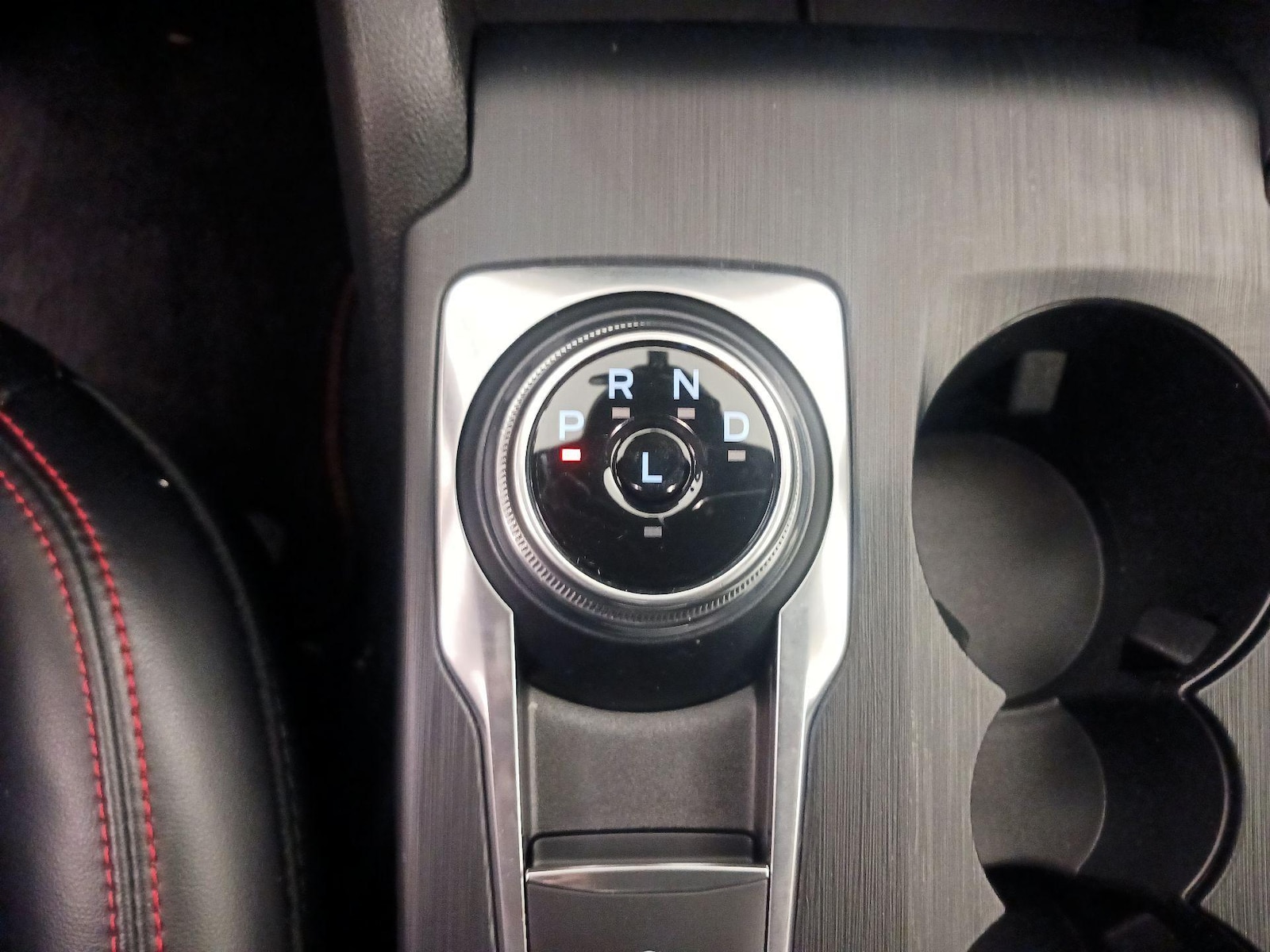2023 Ford Escape ST-Line - Photo 19