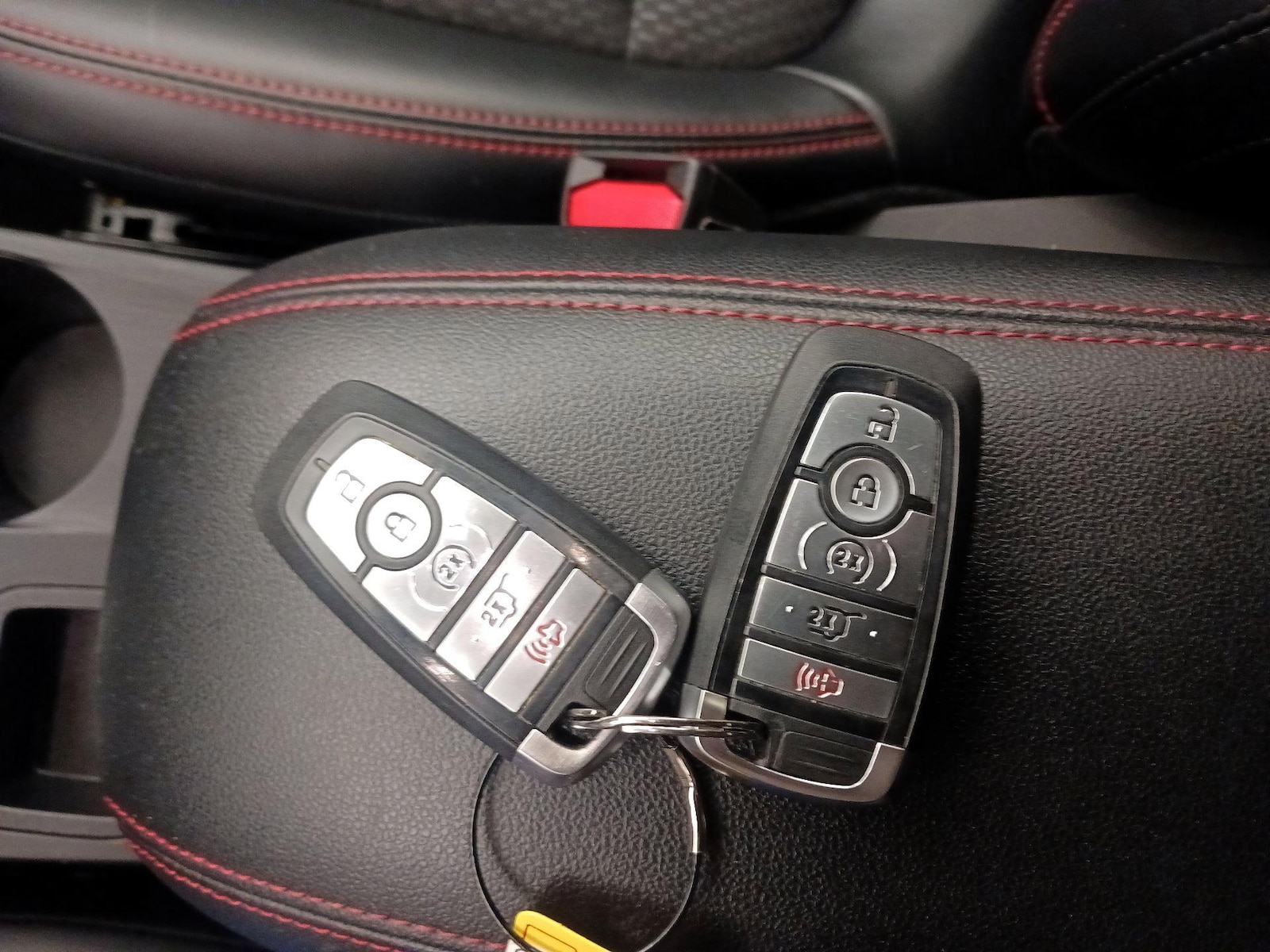 2023 Ford Escape ST-Line - Photo 25