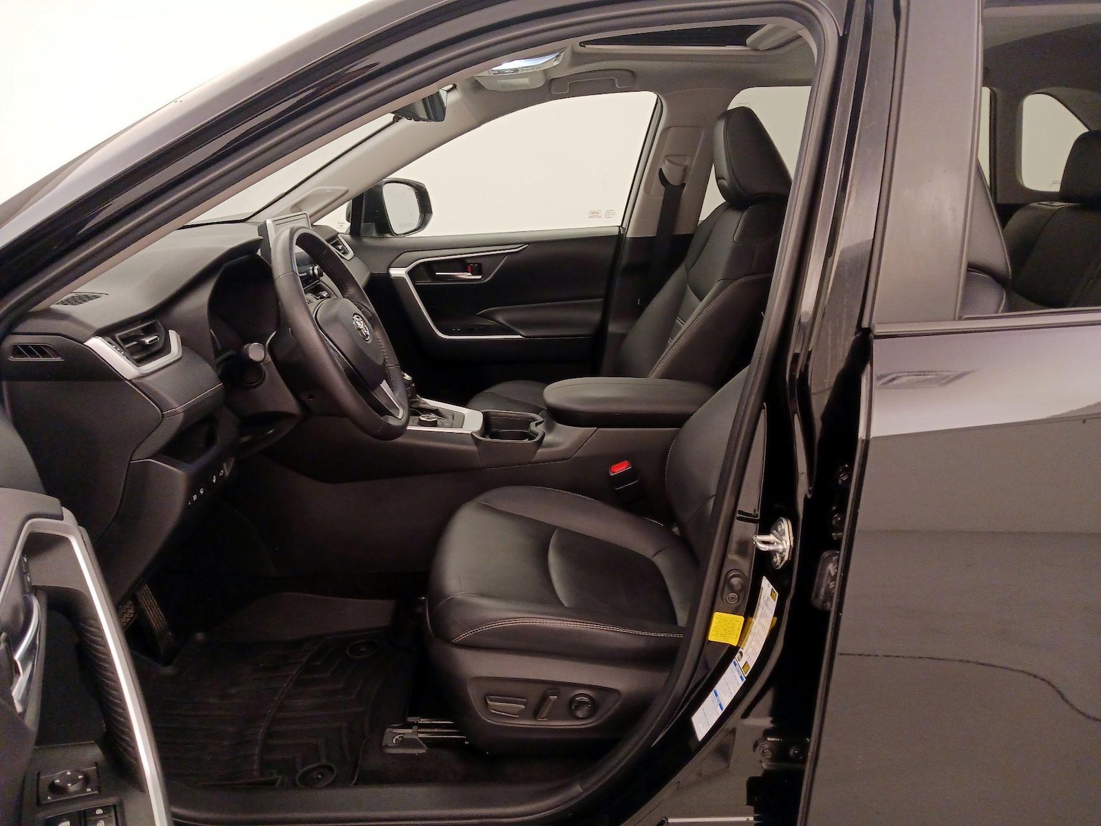 2021 Toyota RAV4 XLE Premium - Photo 12