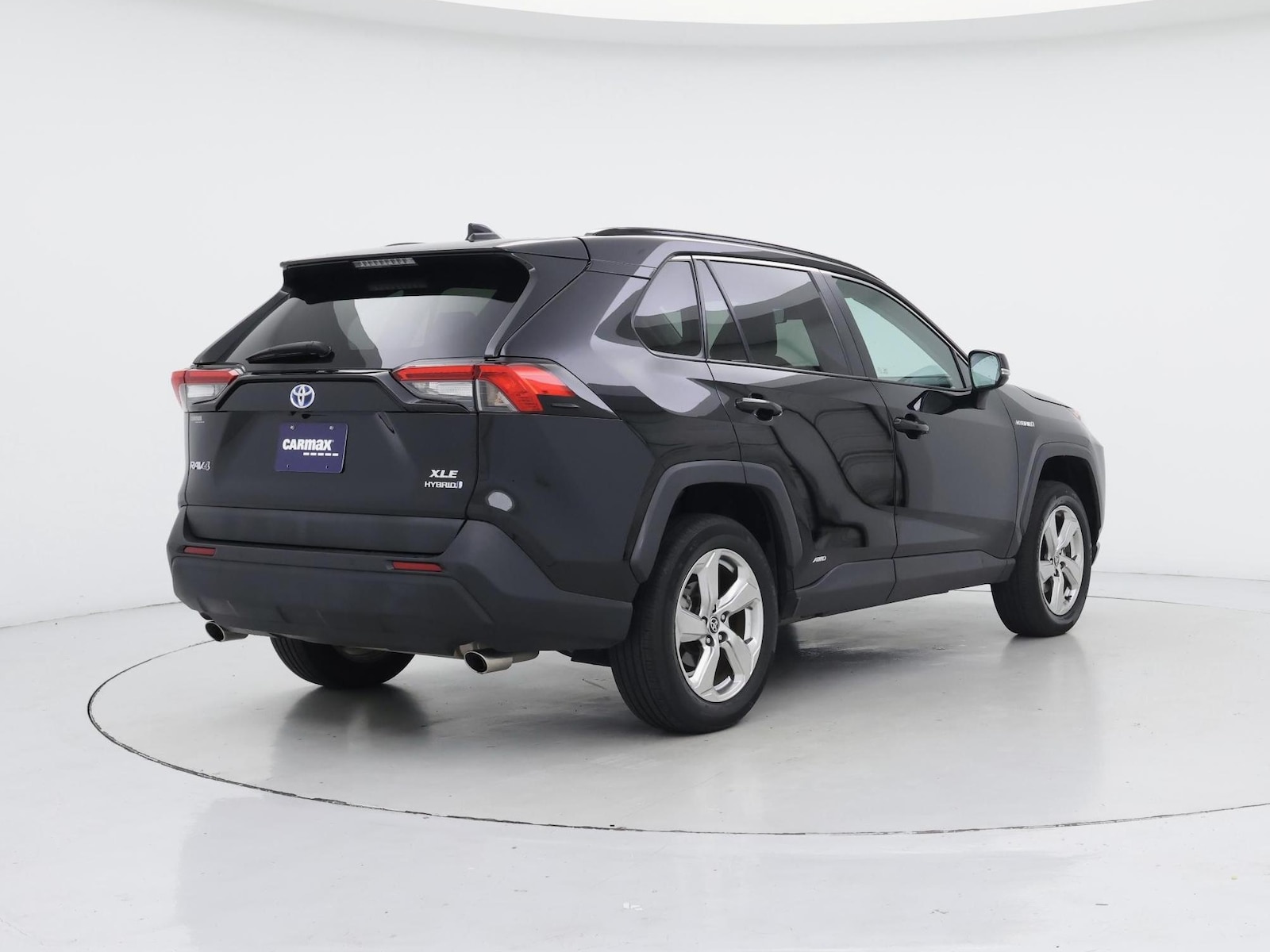 2021 Toyota RAV4 XLE Premium - Photo 9
