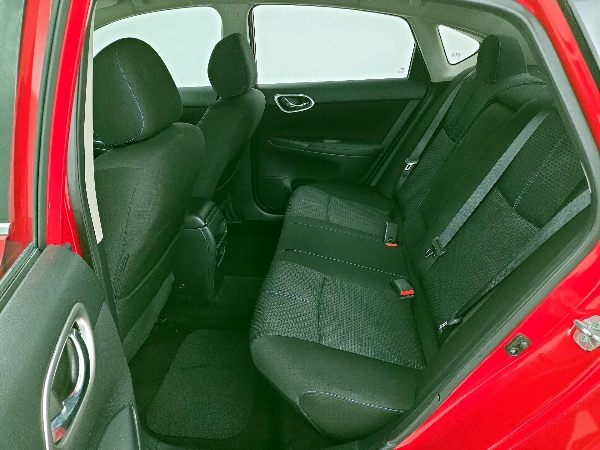 Thumbnail: 2017 Nissan Sentra - 19