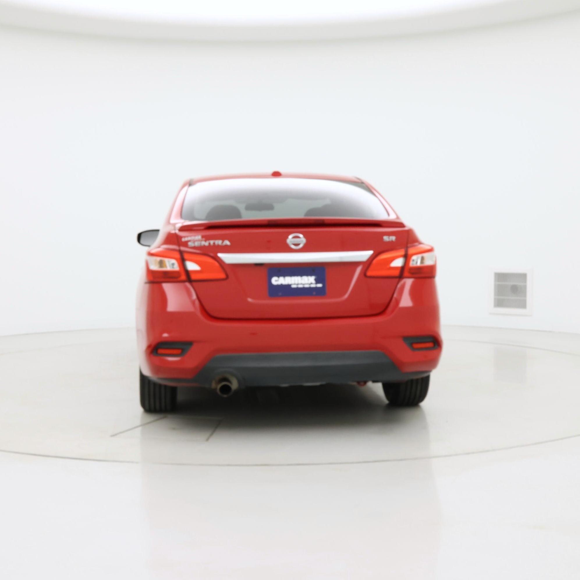 Thumbnail: 2017 Nissan Sentra - 6