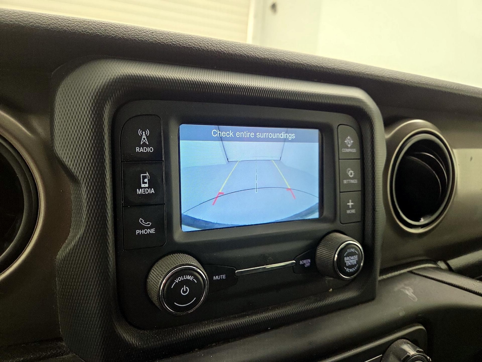 2018 Jeep All-New Wrangler Unlimited Sport S - Photo 15