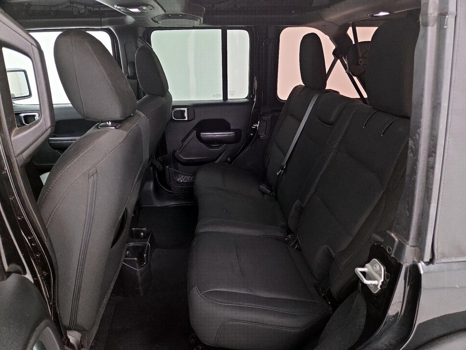 2018 Jeep All-New Wrangler Unlimited Sport S - Photo 20