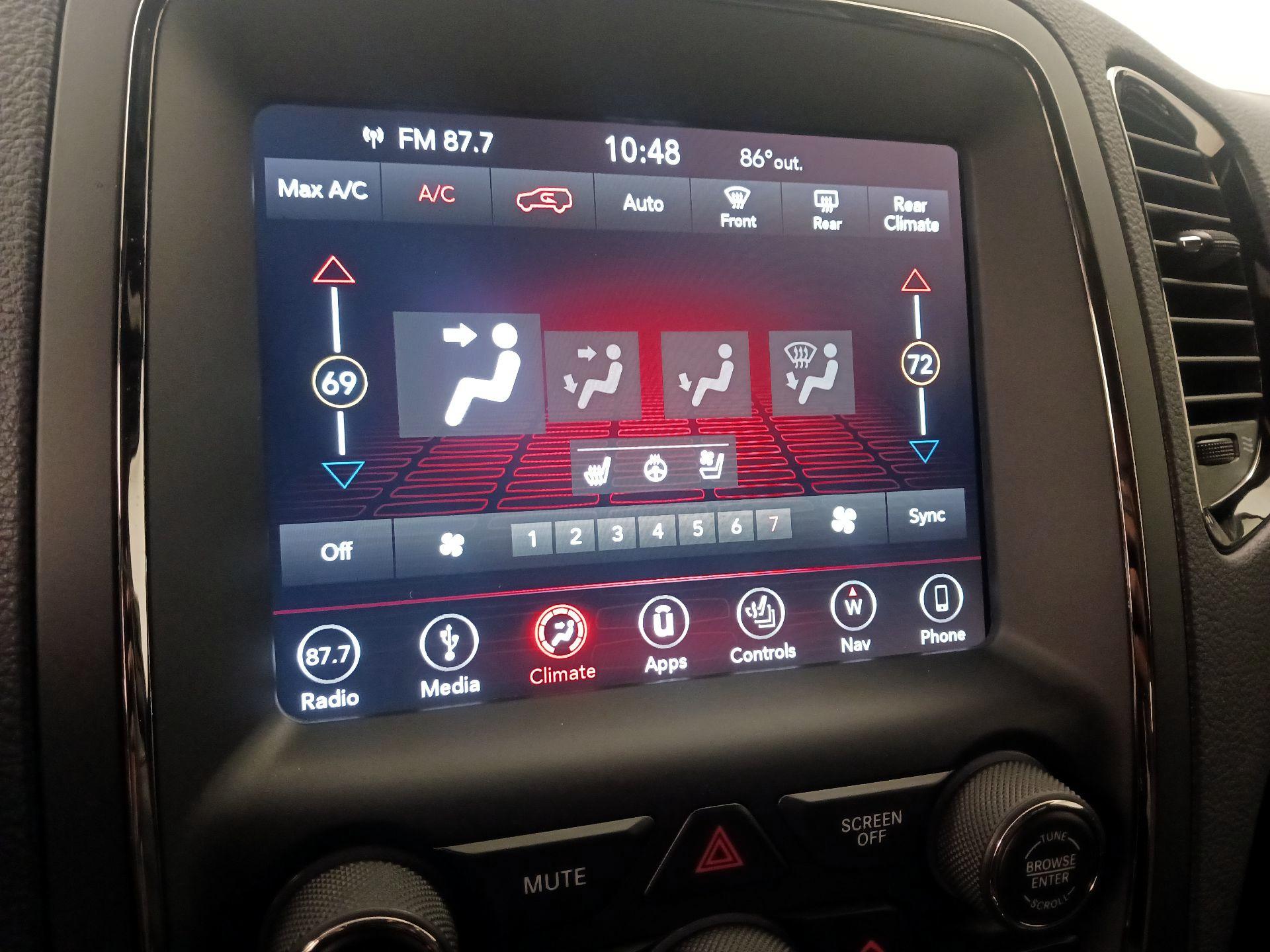 Thumbnail: 2019 Dodge Durango - 17