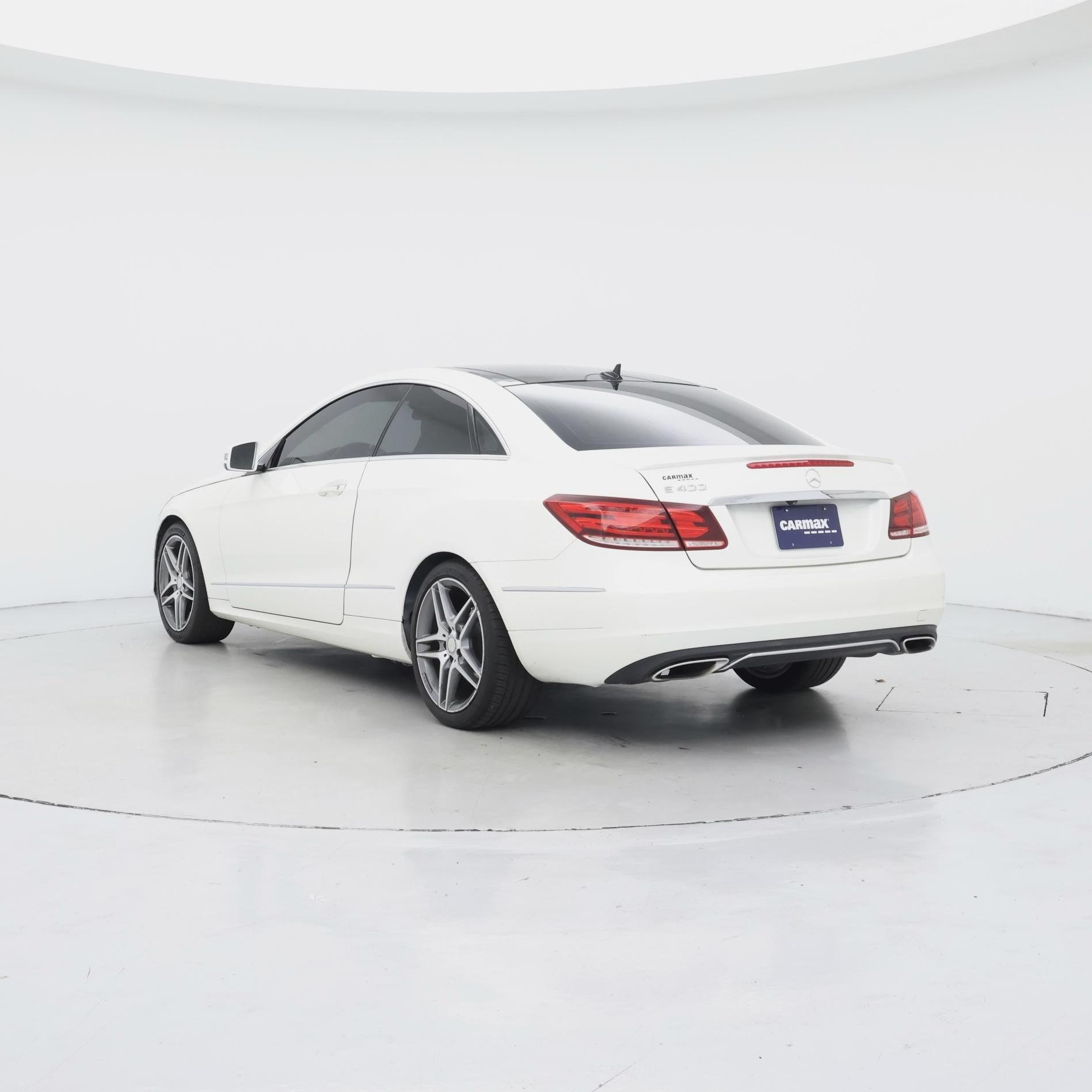 Thumbnail: 2015 Mercedes-Benz E-Class - 2