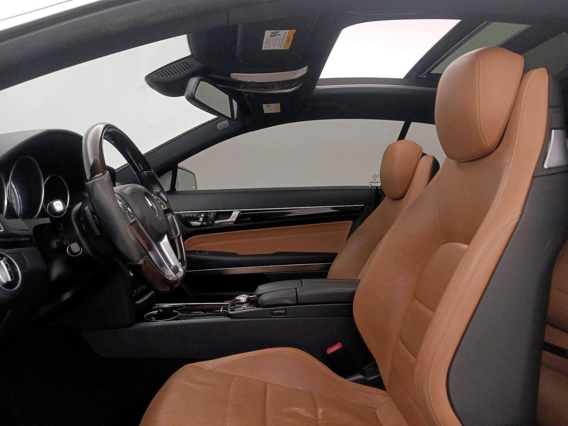 Thumbnail: 2015 Mercedes-Benz E-Class - 20