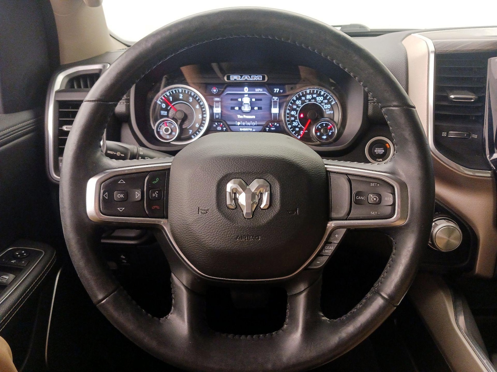 2020 RAM Ram 1500 Pickup Laramie - Photo 11