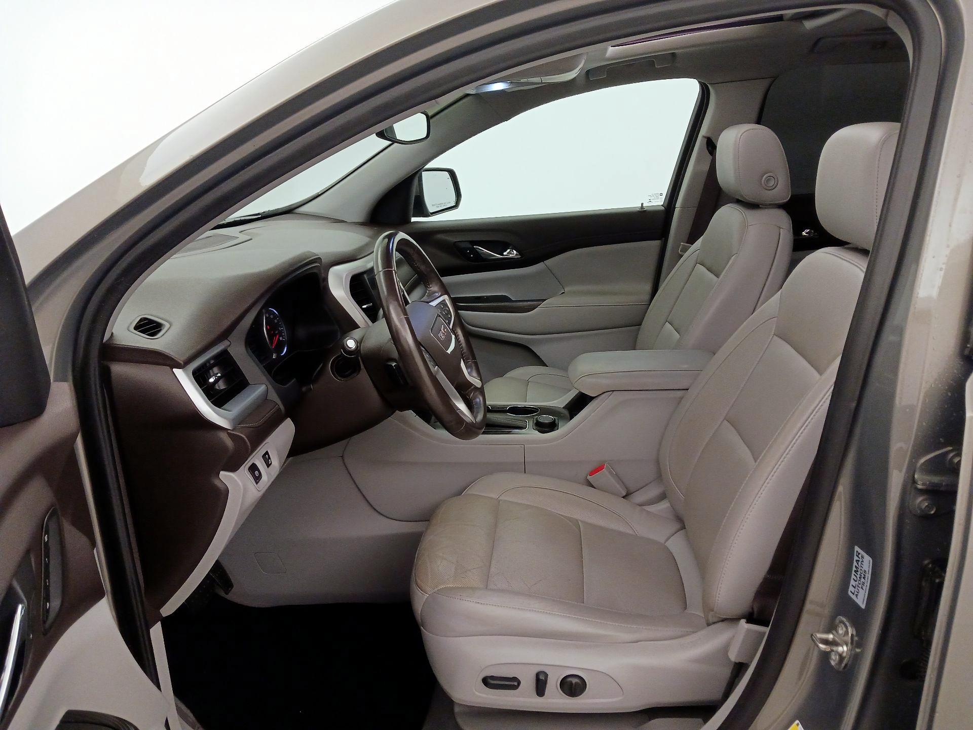 Thumbnail: 2019 GMC Acadia - 11