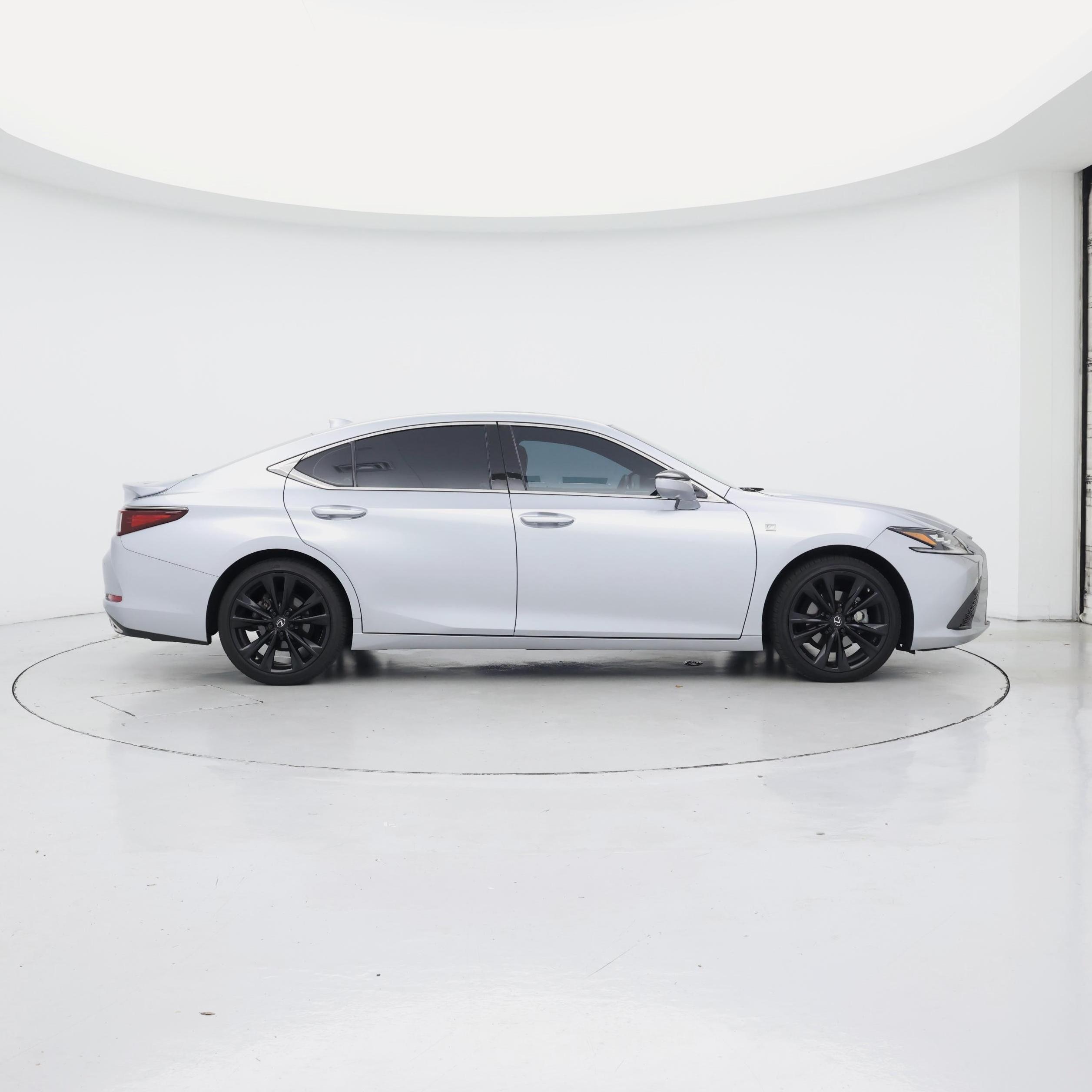 Thumbnail: 2023 Lexus ES - 7