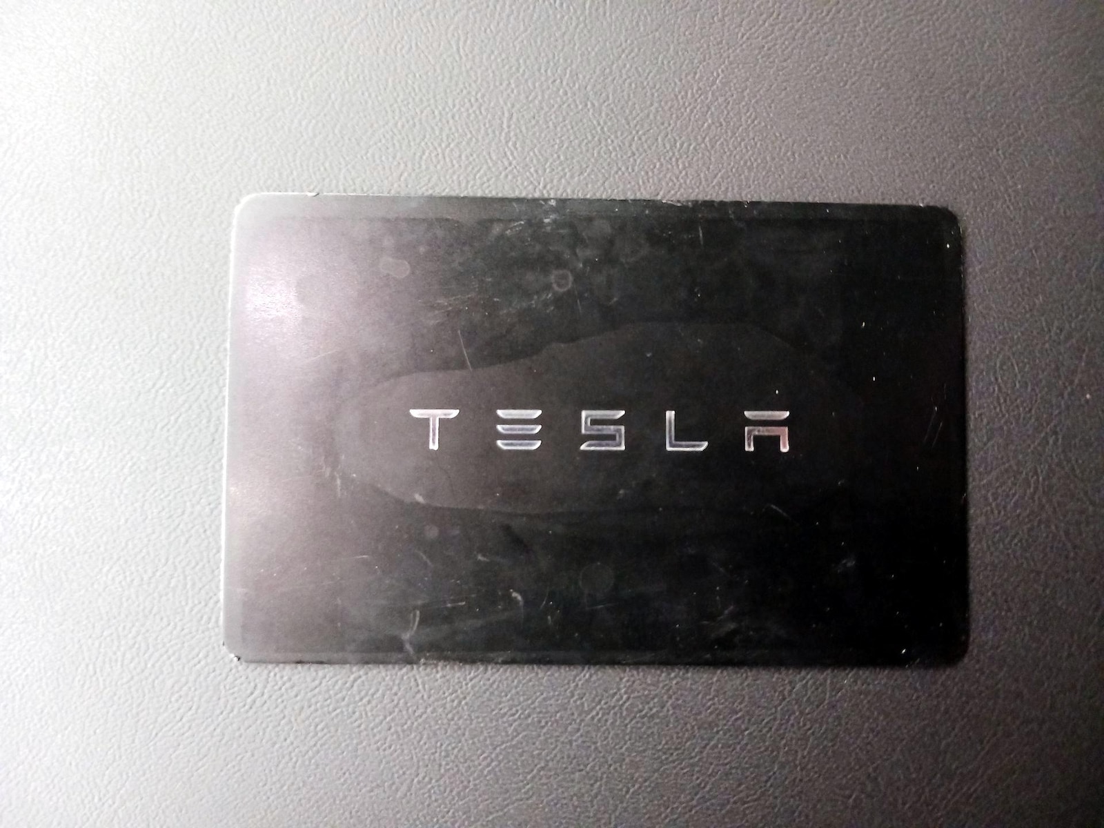 2024 Tesla Model Y Long Range - Photo 24