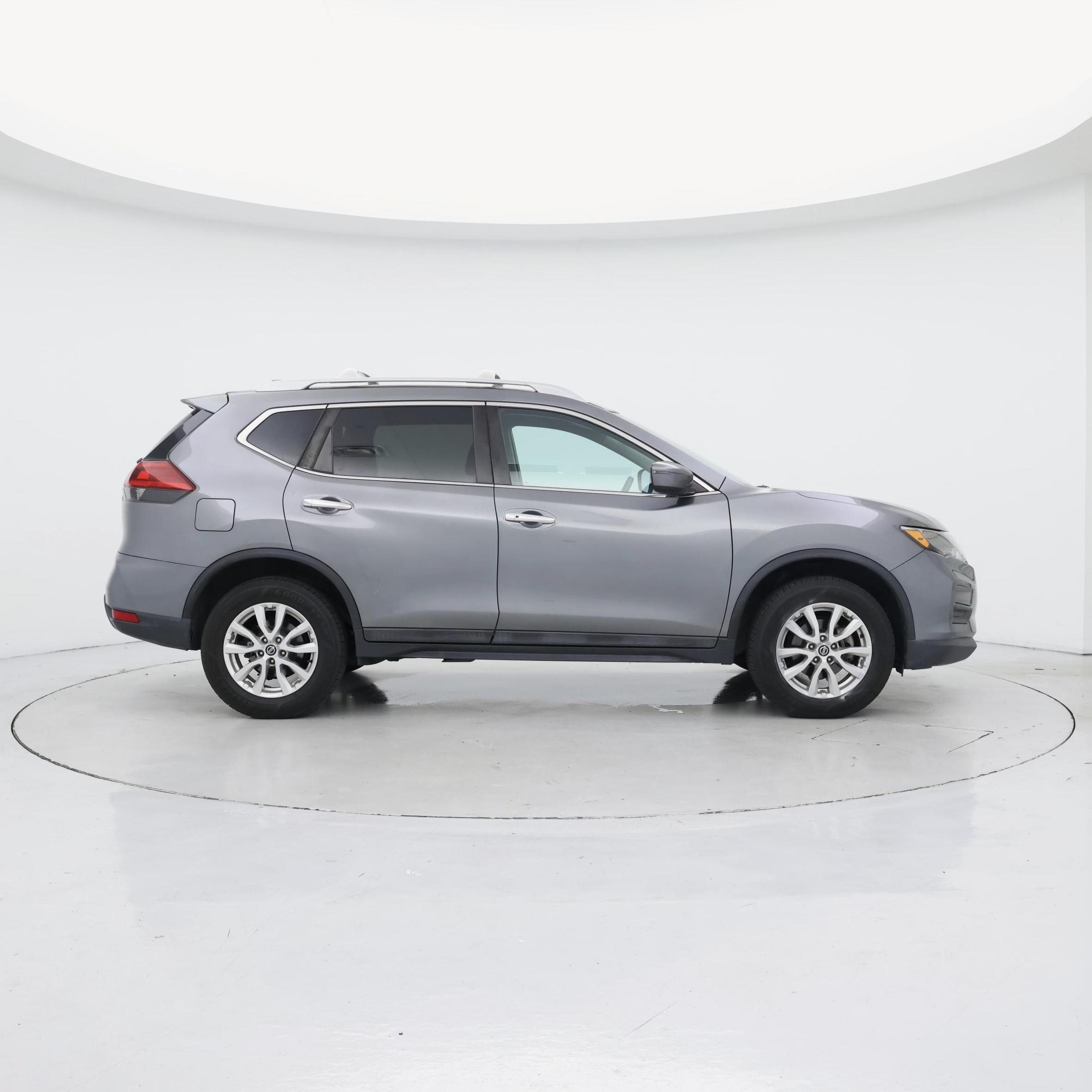 Thumbnail: 2018 Nissan Rogue - 7