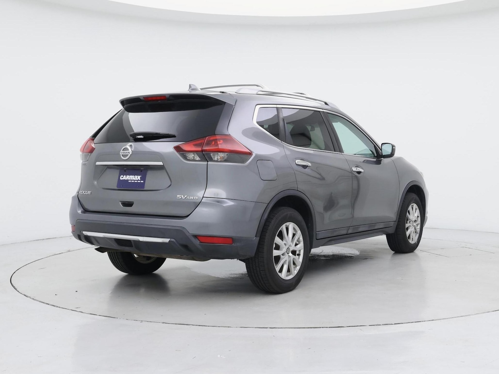 2018 Nissan Rogue SV - Photo 9