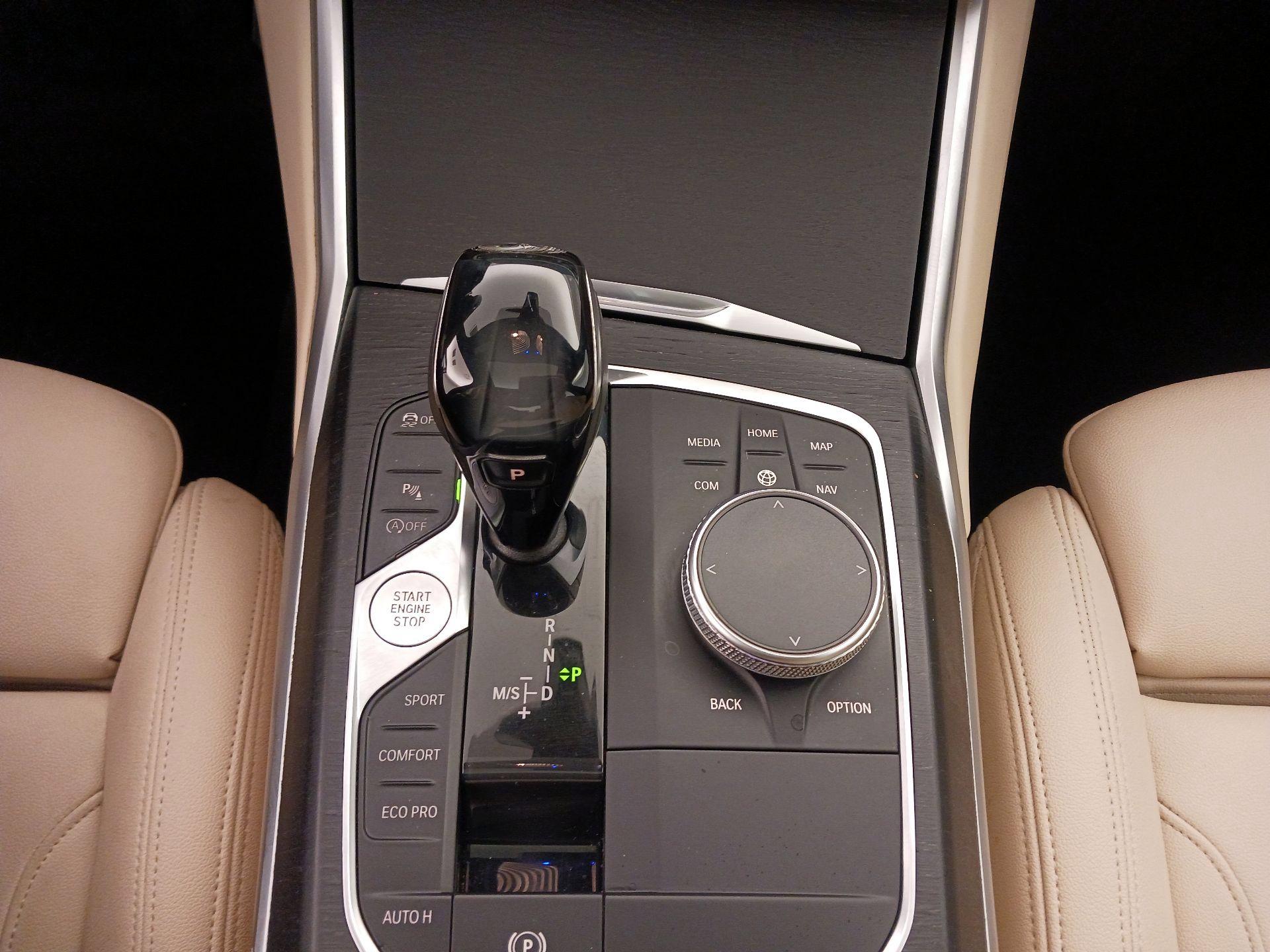 Thumbnail: 2020 BMW 3 Series - 18