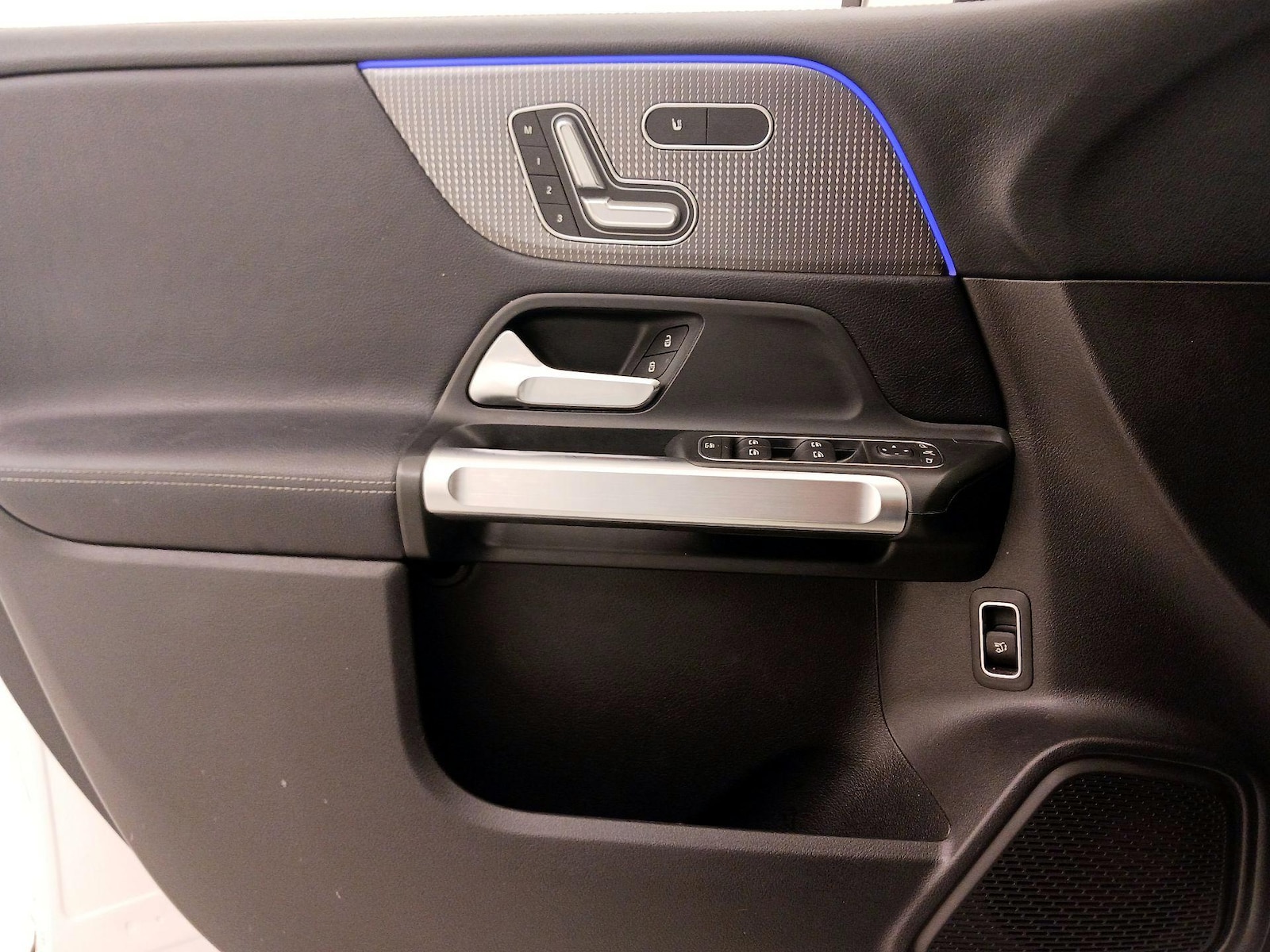 2020 Mercedes-Benz GLB Base - Photo 13