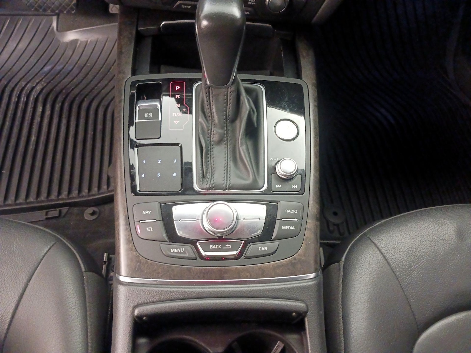 Photo 19