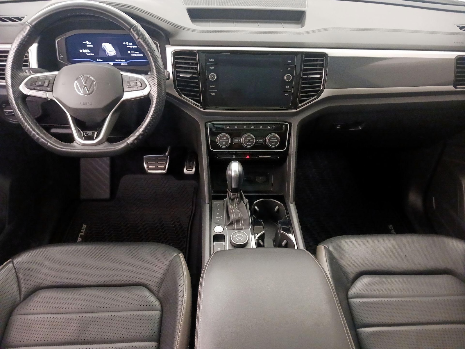 Apple CarPlay® & Android Auto™
