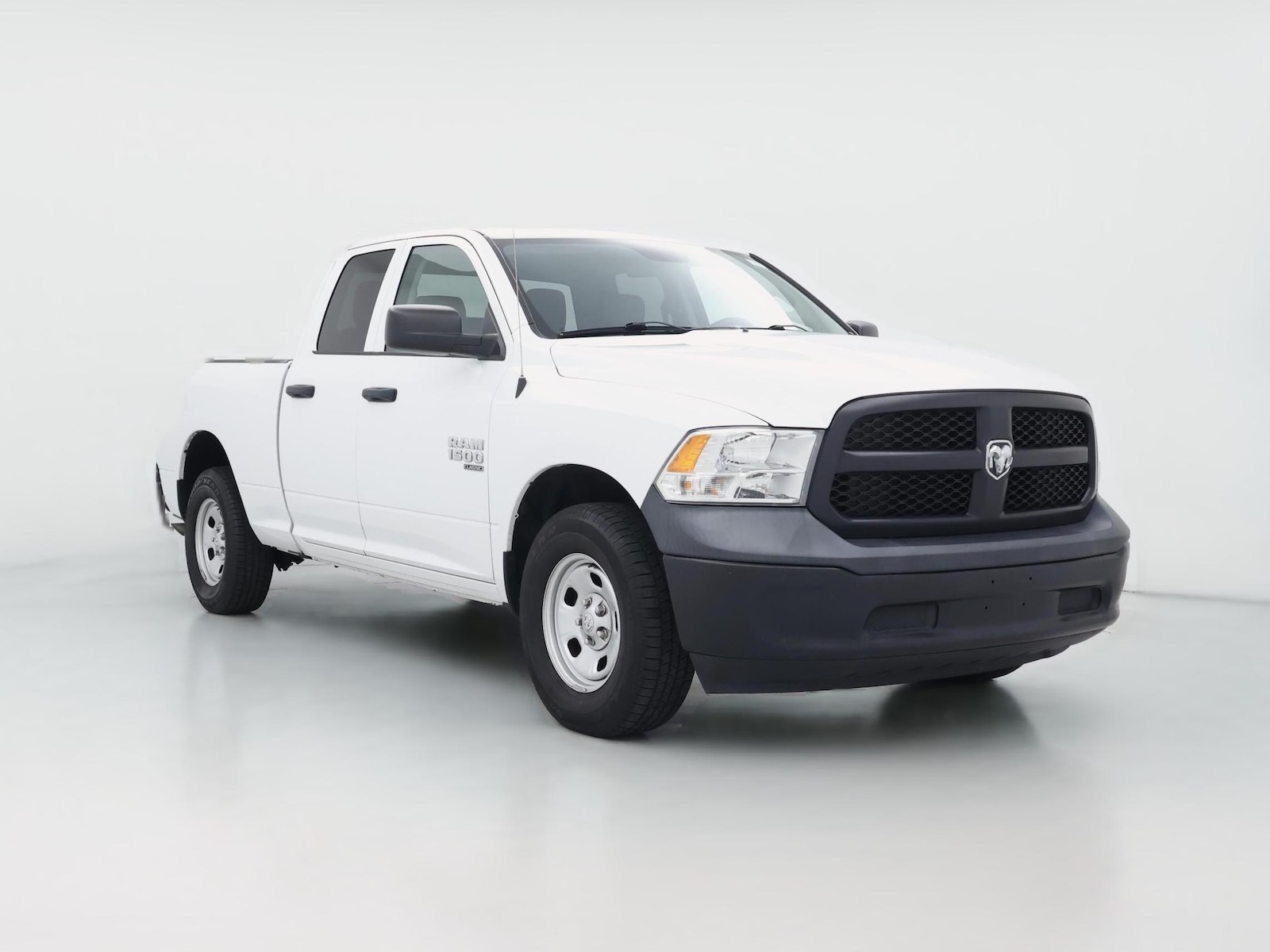 Bed Liner & Tow Hitch