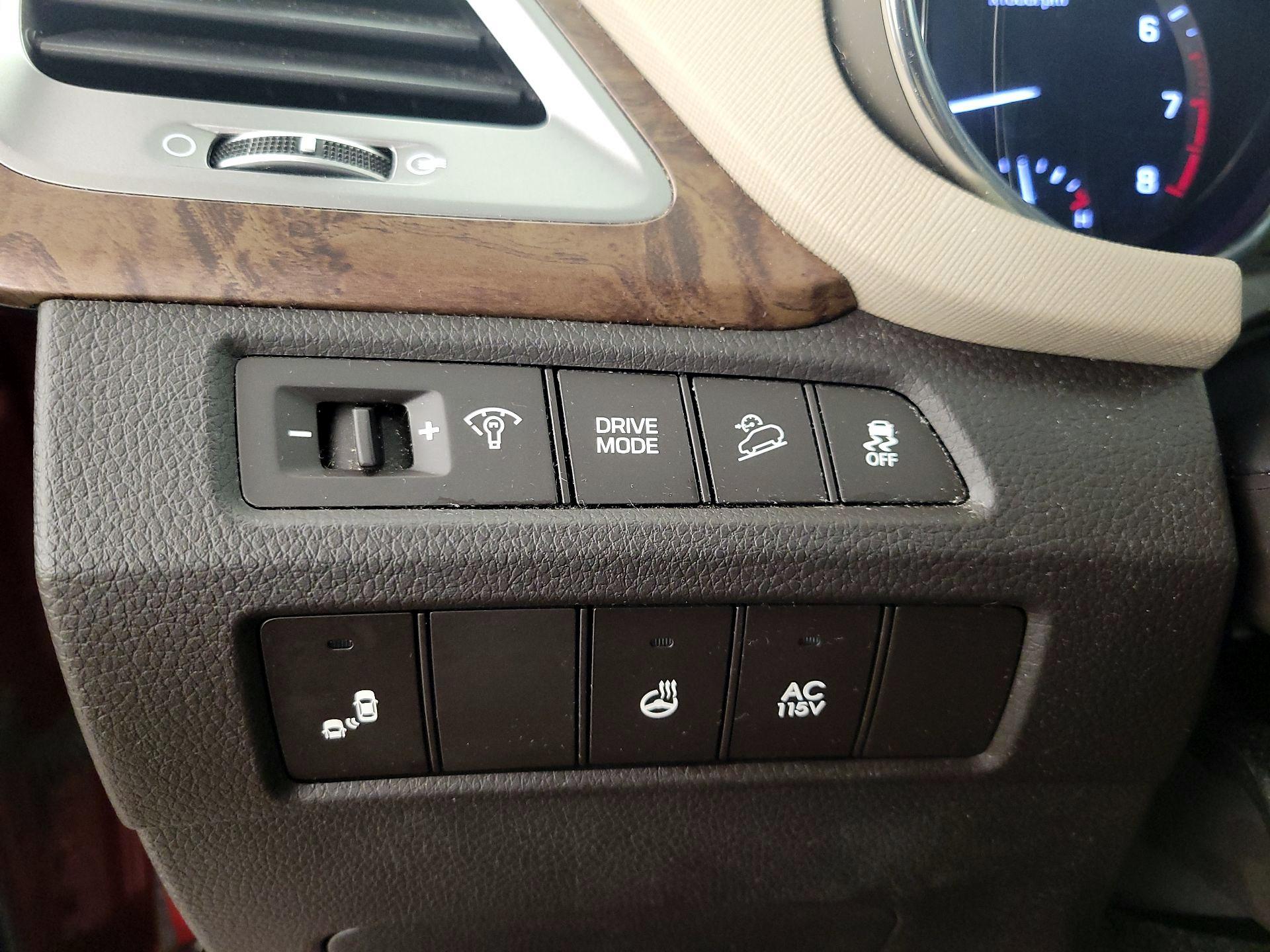 Thumbnail: 2017 Hyundai Santa Fe - 13