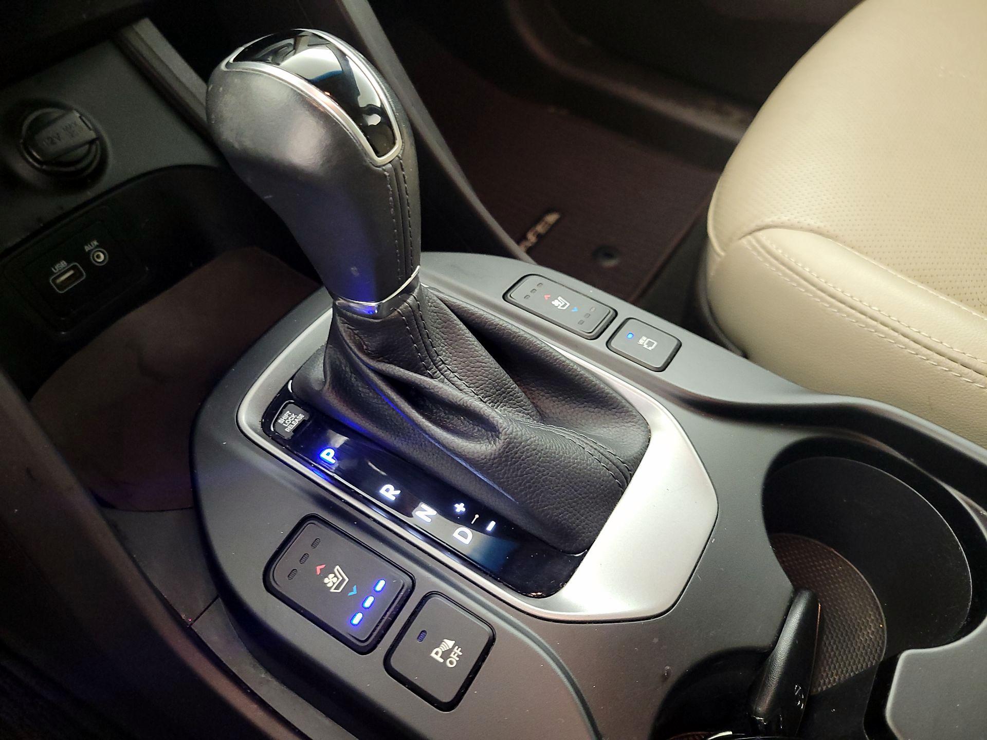 Thumbnail: 2017 Hyundai Santa Fe - 18