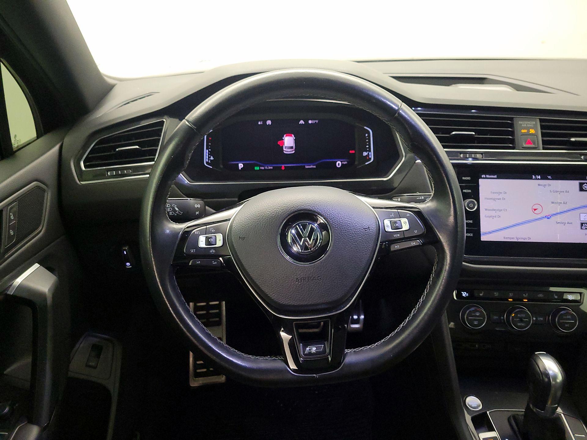 Thumbnail: 2019 Volkswagen Tiguan - 10