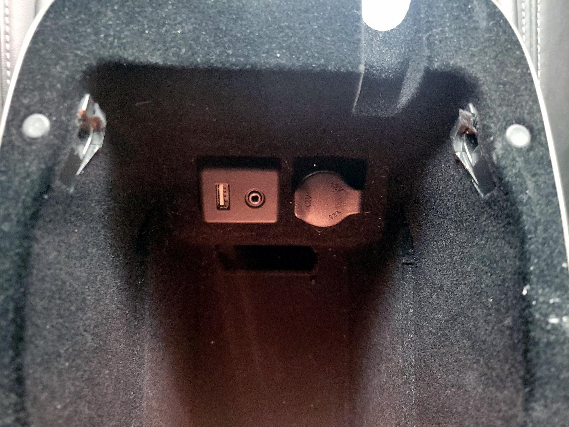 Thumbnail: 2014 Buick LaCrosse - 19