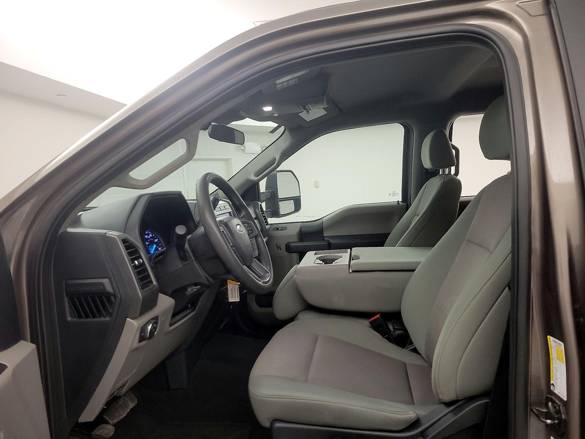 Thumbnail: 2020 Ford F-250 - 11