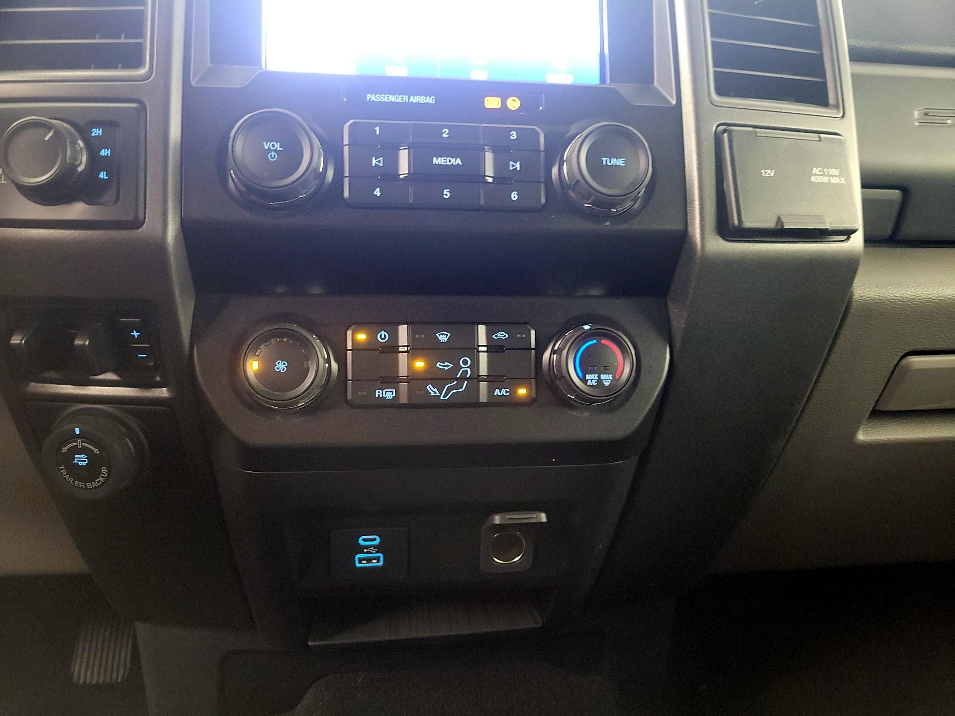 Thumbnail: 2020 Ford F-250 - 16